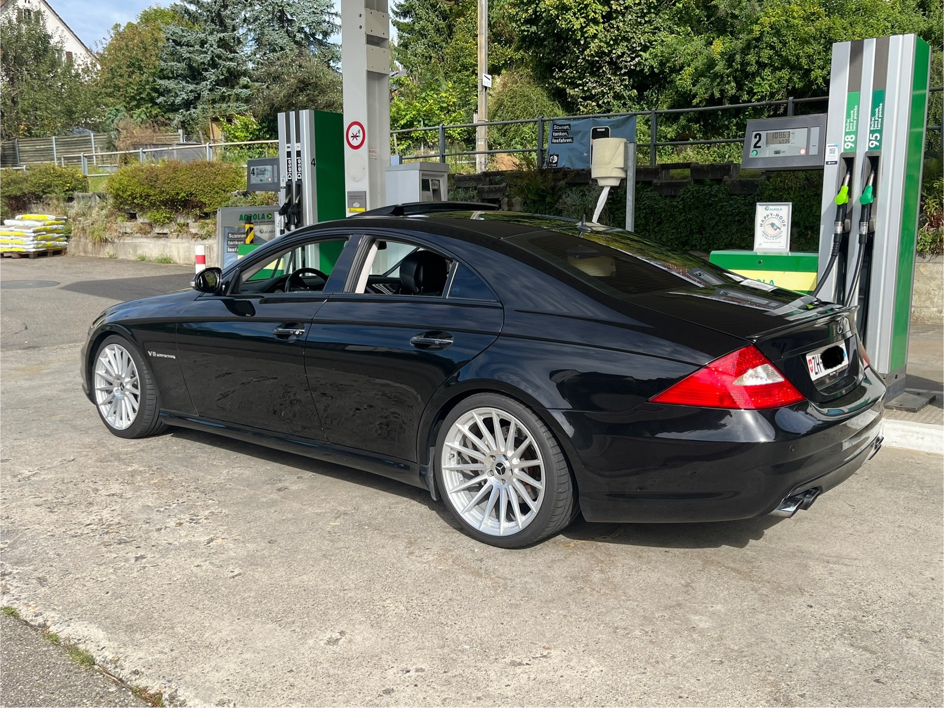 MERCEDES-BENZ CLS 55 AMG Automatic-image-2