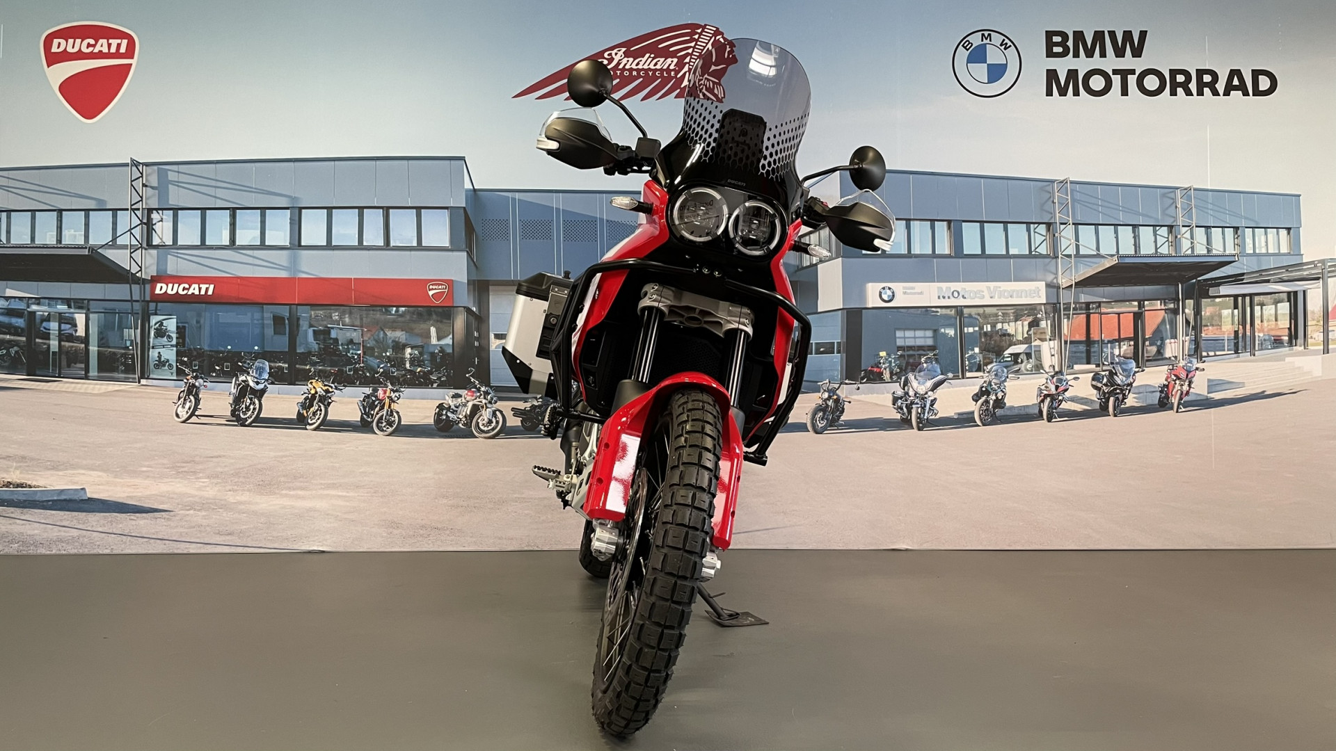 DUCATI 937 DesertX V2 Discovery-image-1