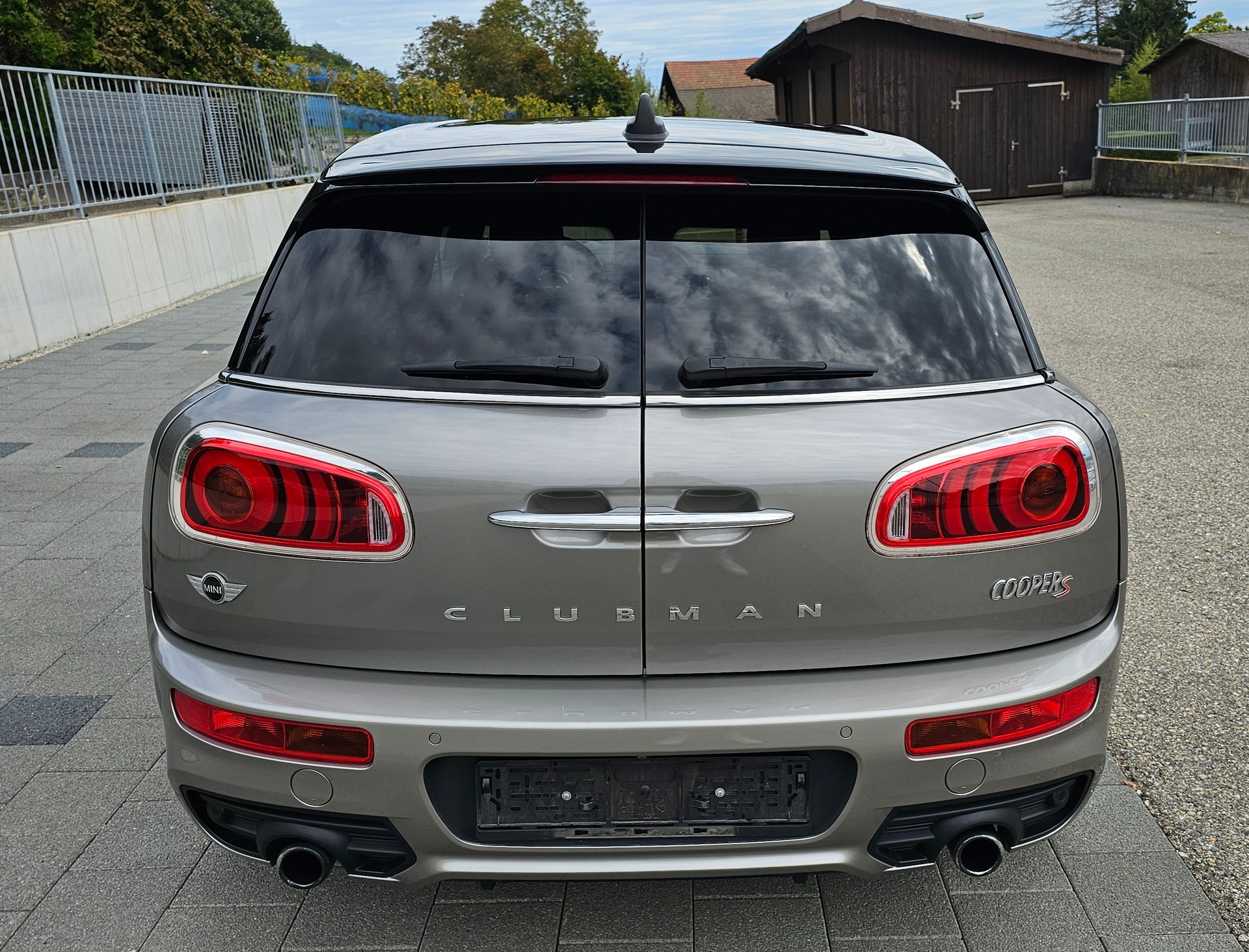 MINI Clubman Cooper S John Works-image-4
