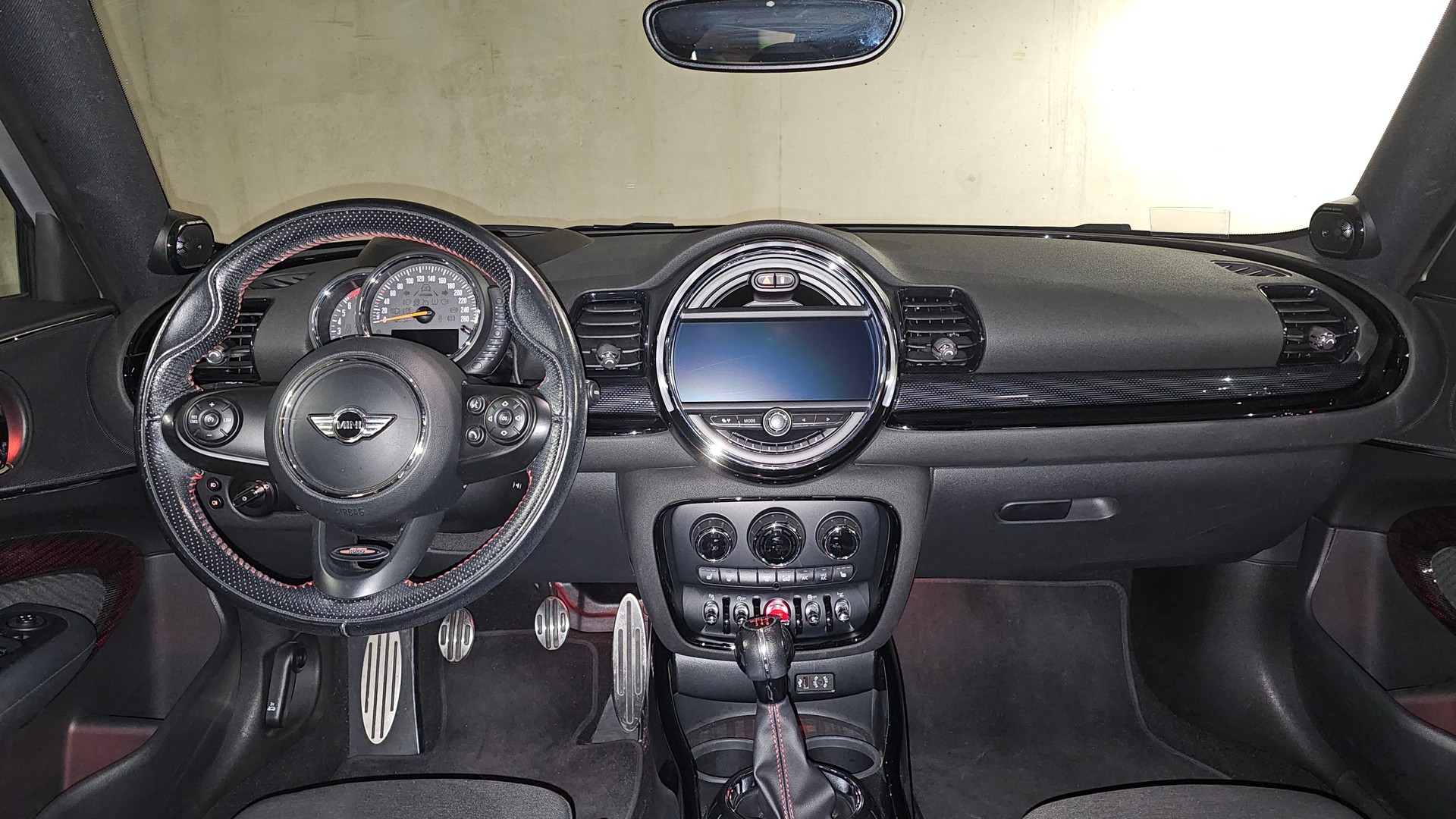 MINI Clubman Cooper S John Works-image-6