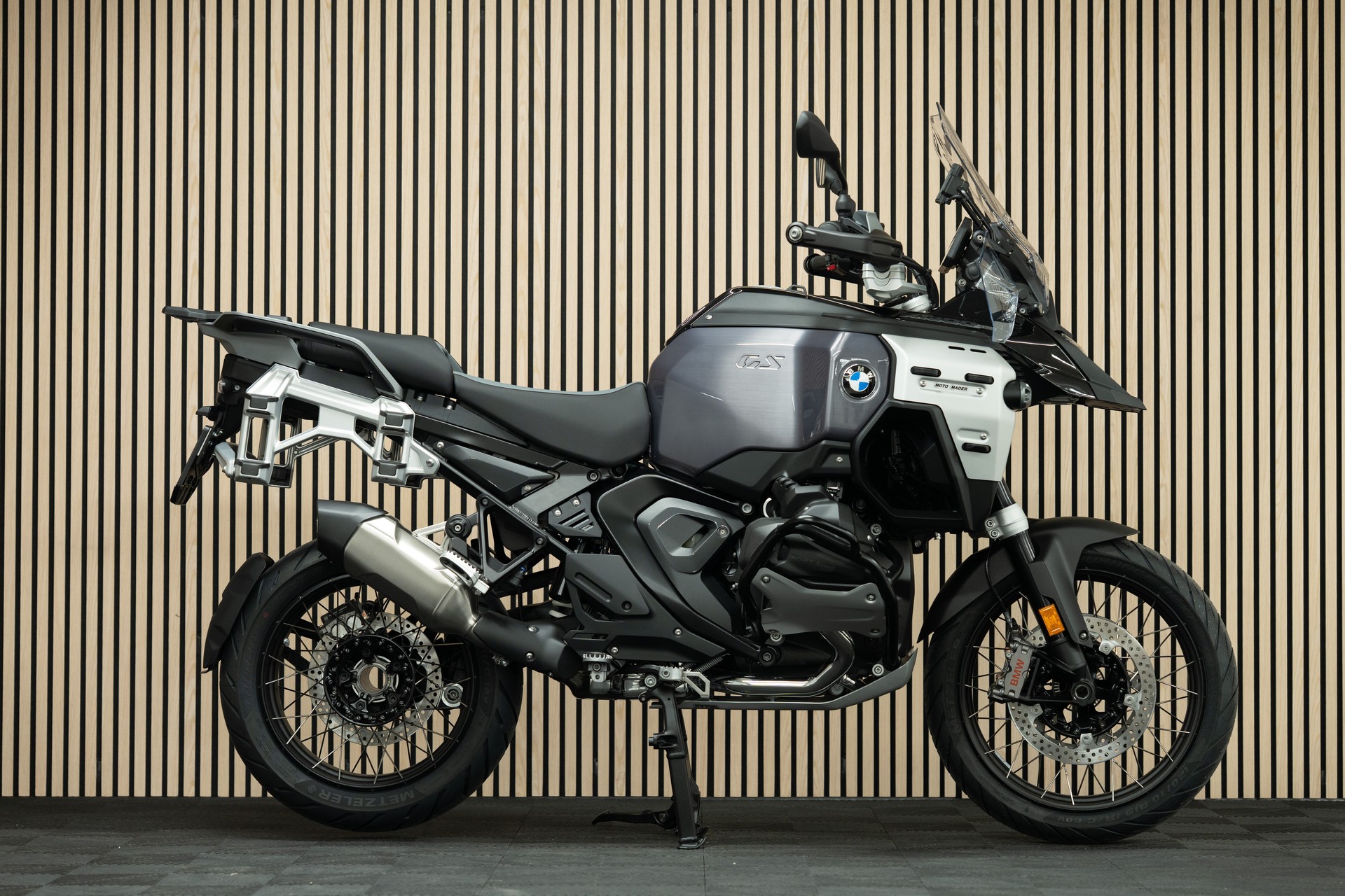 BMW R 1300 GS Adventure mit 0.9% Leasing und CHF 1'500.- Boxer Prämie 🤑🔥-image-0