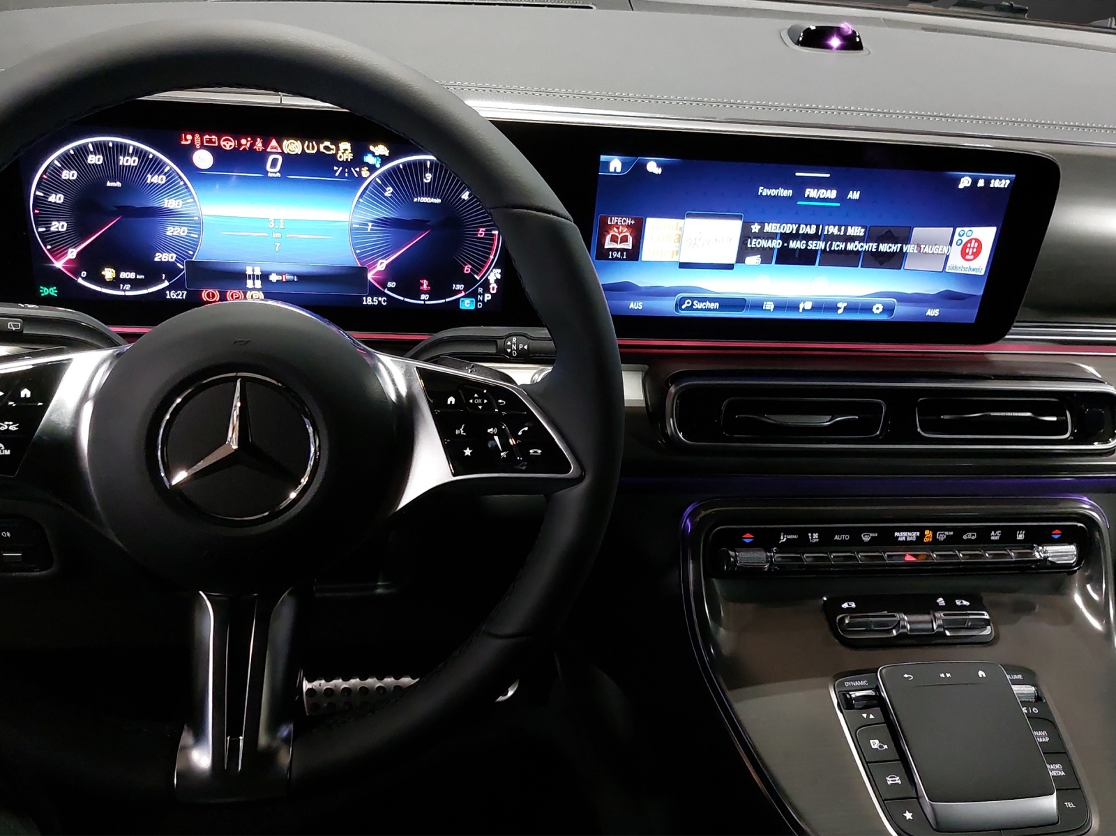 MERCEDES-BENZ V 300 d lang Swiss Edition 9G-Tronic-image-8