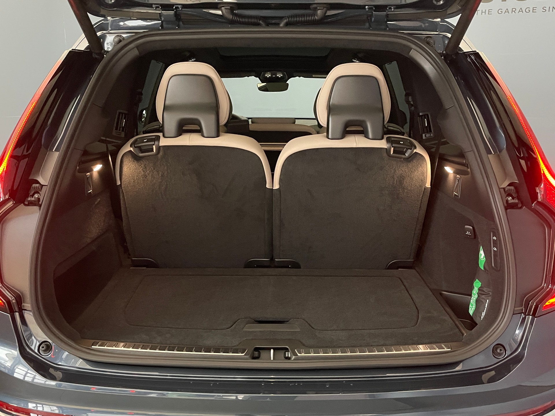 VOLVO XC90 2.0 T8 TE Ultra Bright eAWD-image-14