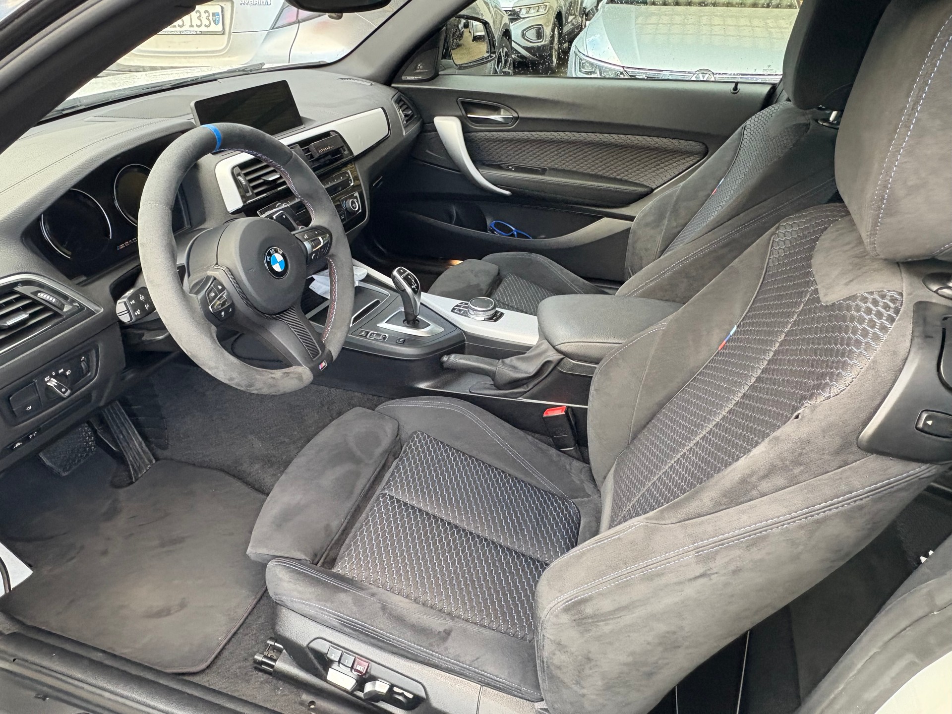 BMW M240i xDrive Steptronic-image-5