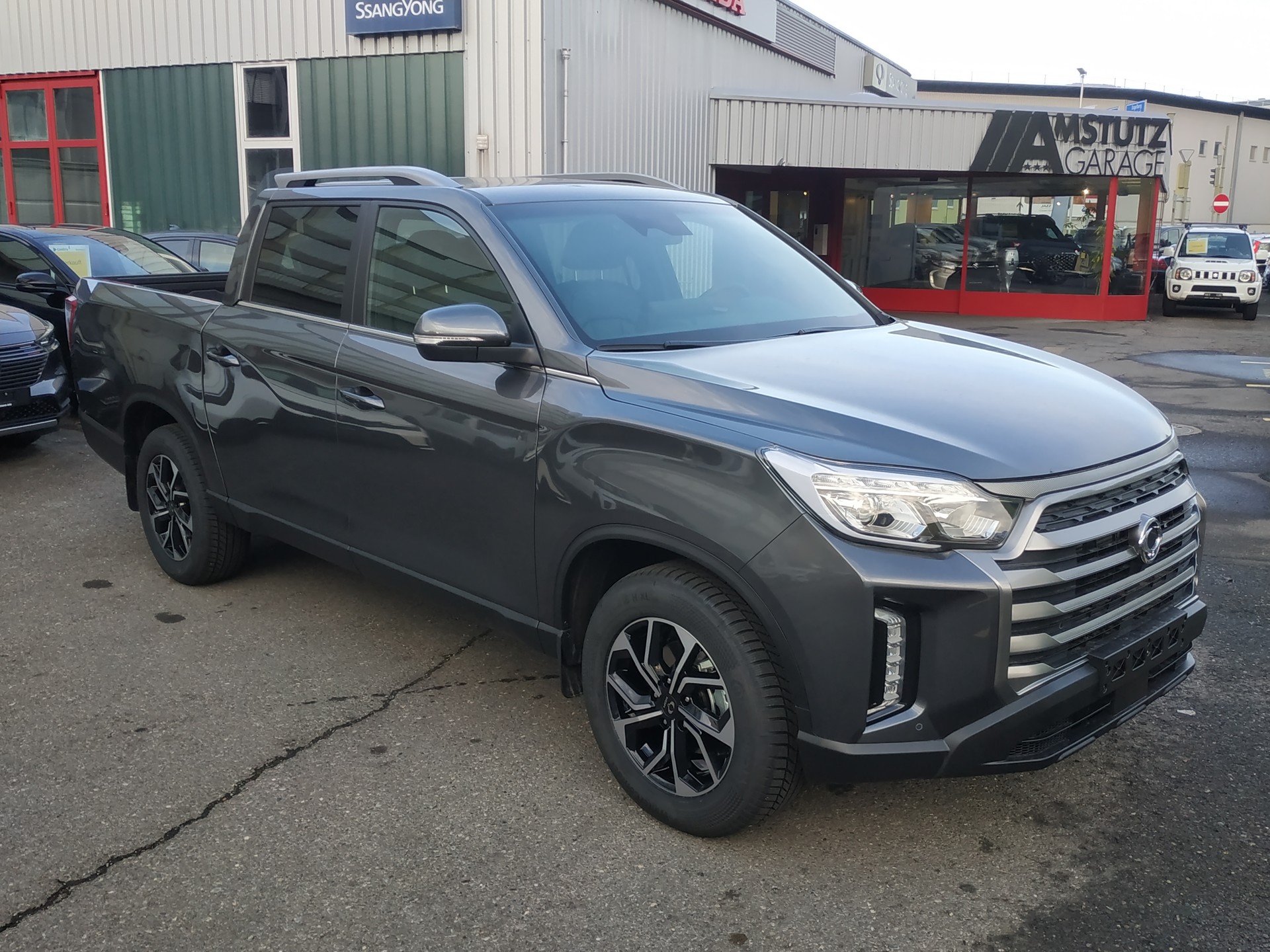 KGM-SsangYong Grand Musso 2.2 Titanium 4WD Automat-showroom-element-1