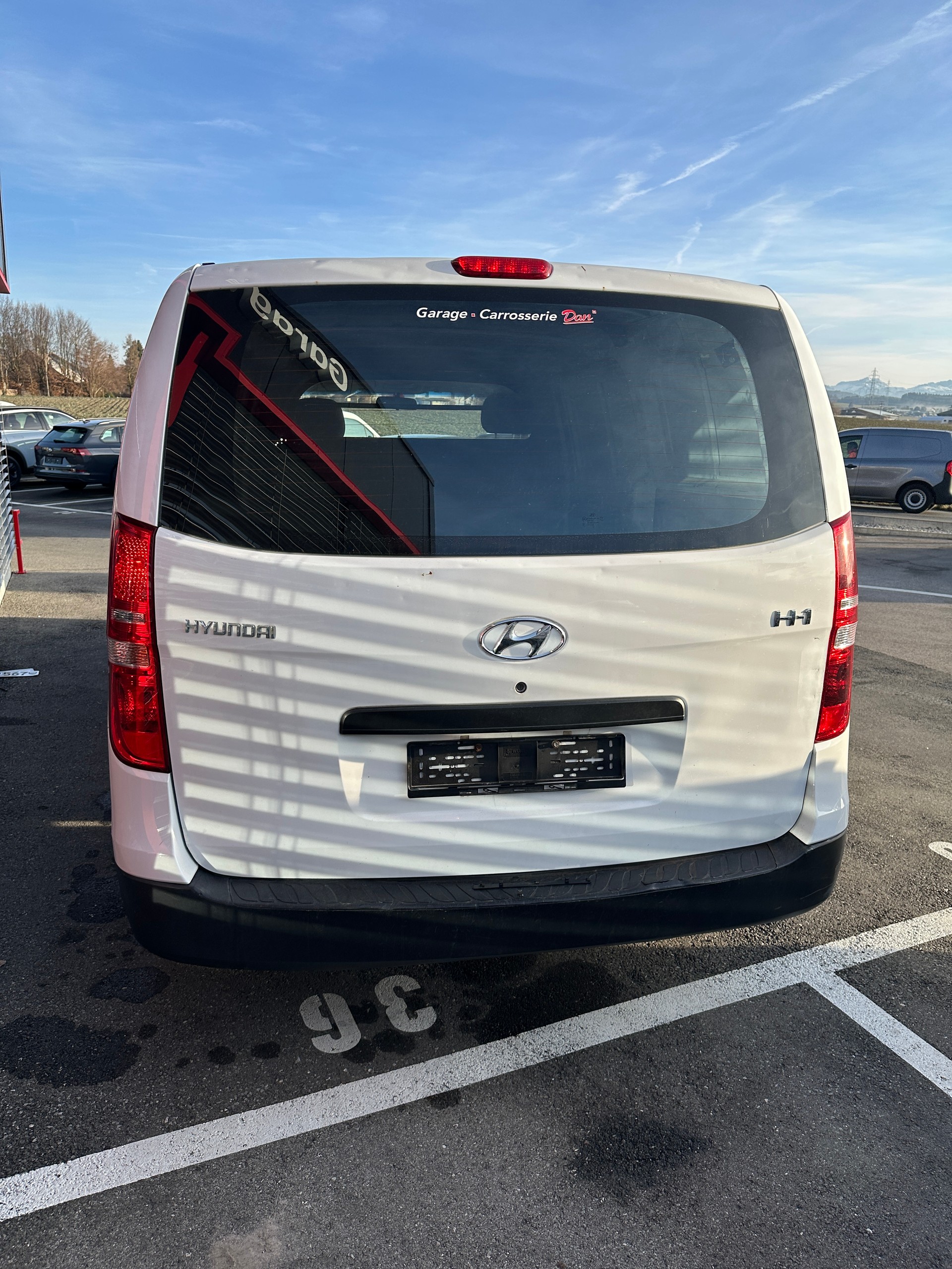 HYUNDAI H-1 Cargo 2.5 CRDi HP 5-Türen / Portes / Porte-image-2
