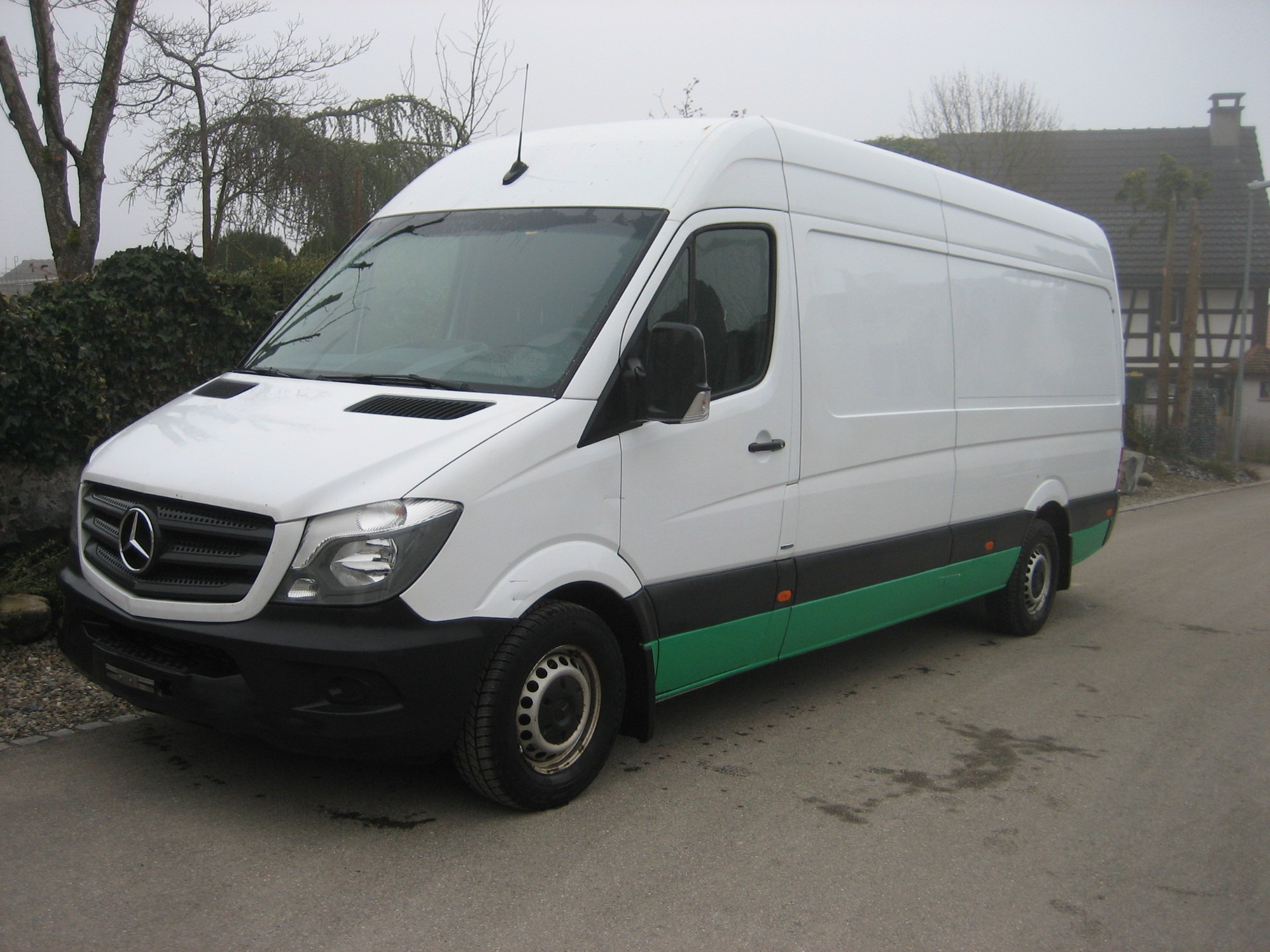 MERCEDES-BENZ Sprinter 319 CDI Lang