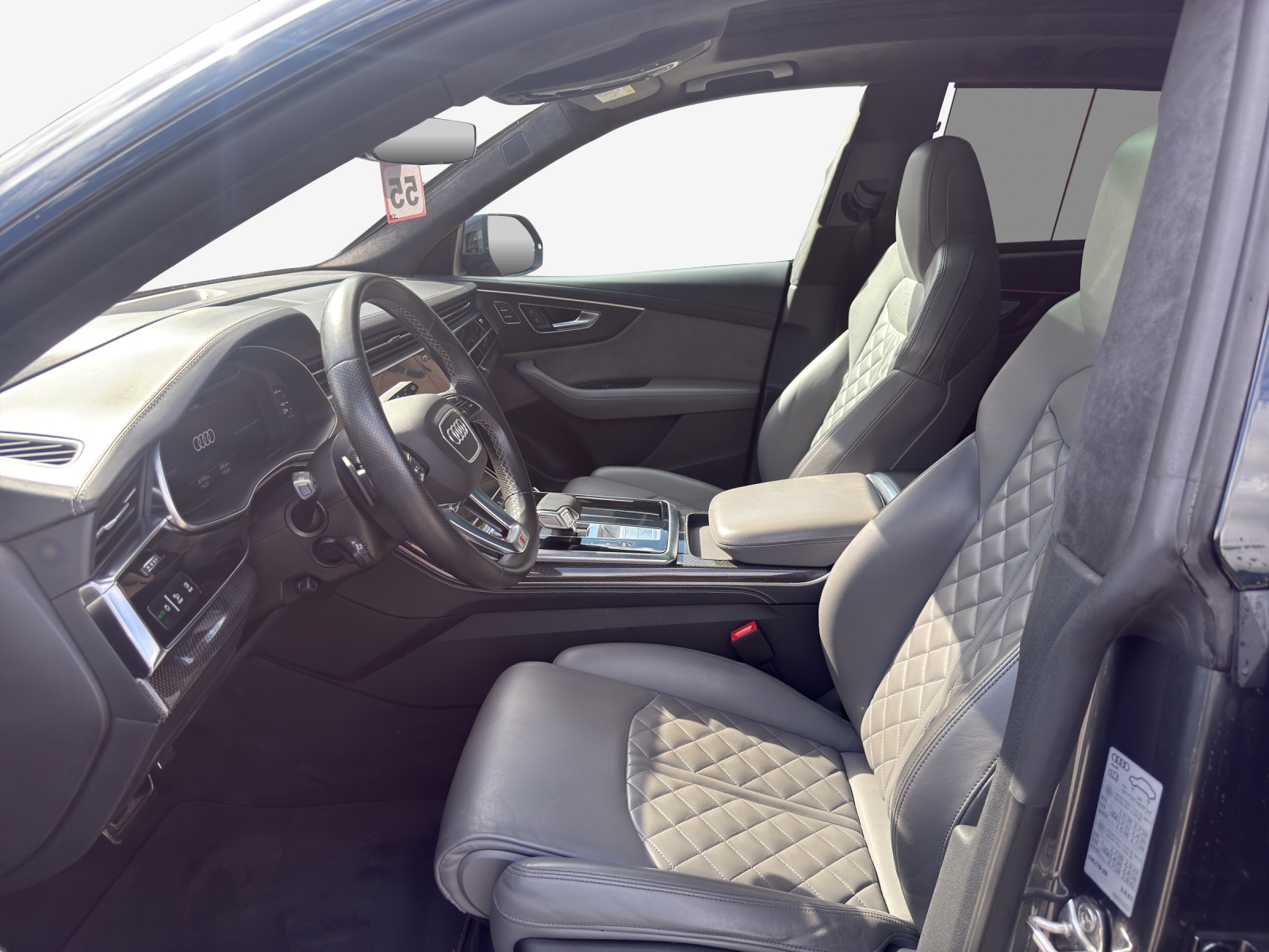 AUDI SQ8 TFSI quattro tiptronic-image-7