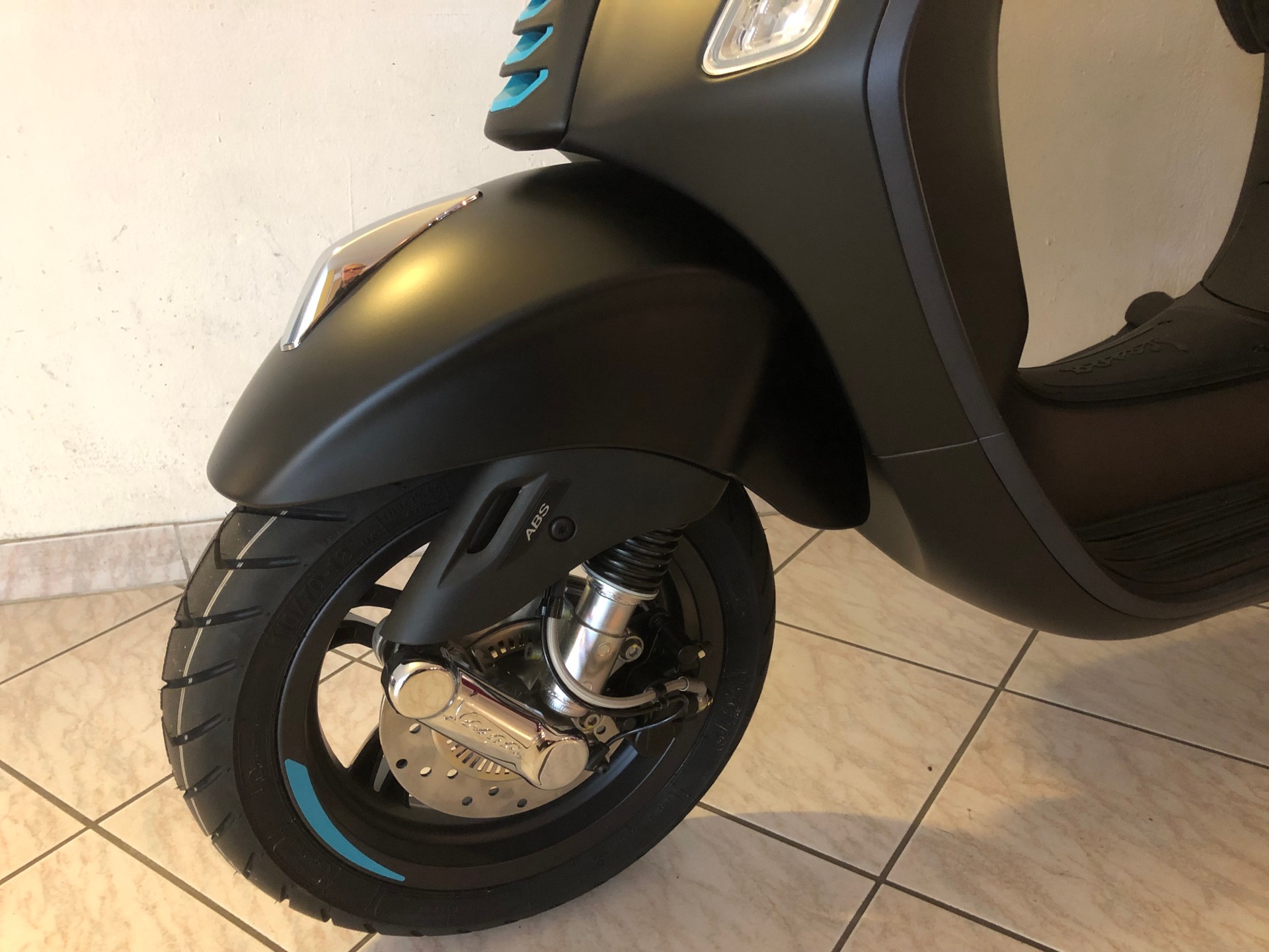 PIAGGIO Vespa 125 Primavera Sport-image-7