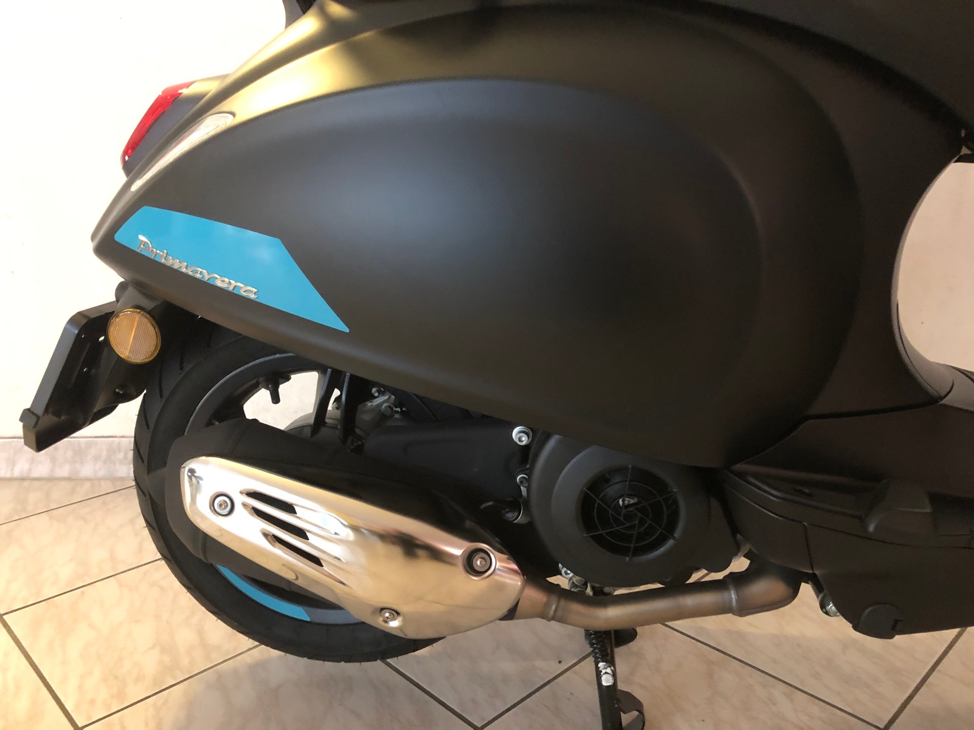 PIAGGIO Vespa 125 Primavera Sport-image-3