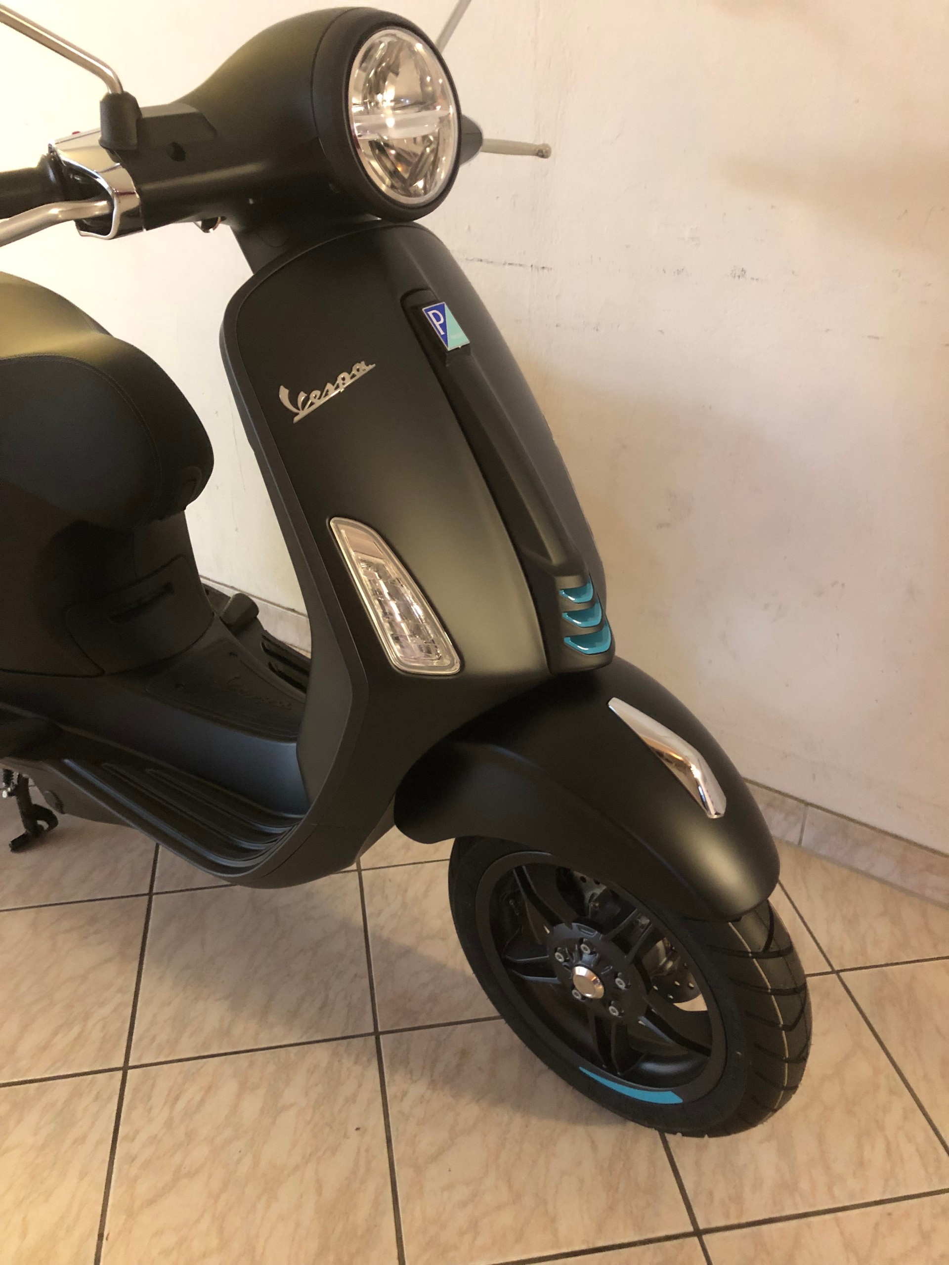 PIAGGIO Vespa 125 Primavera Sport-image-8