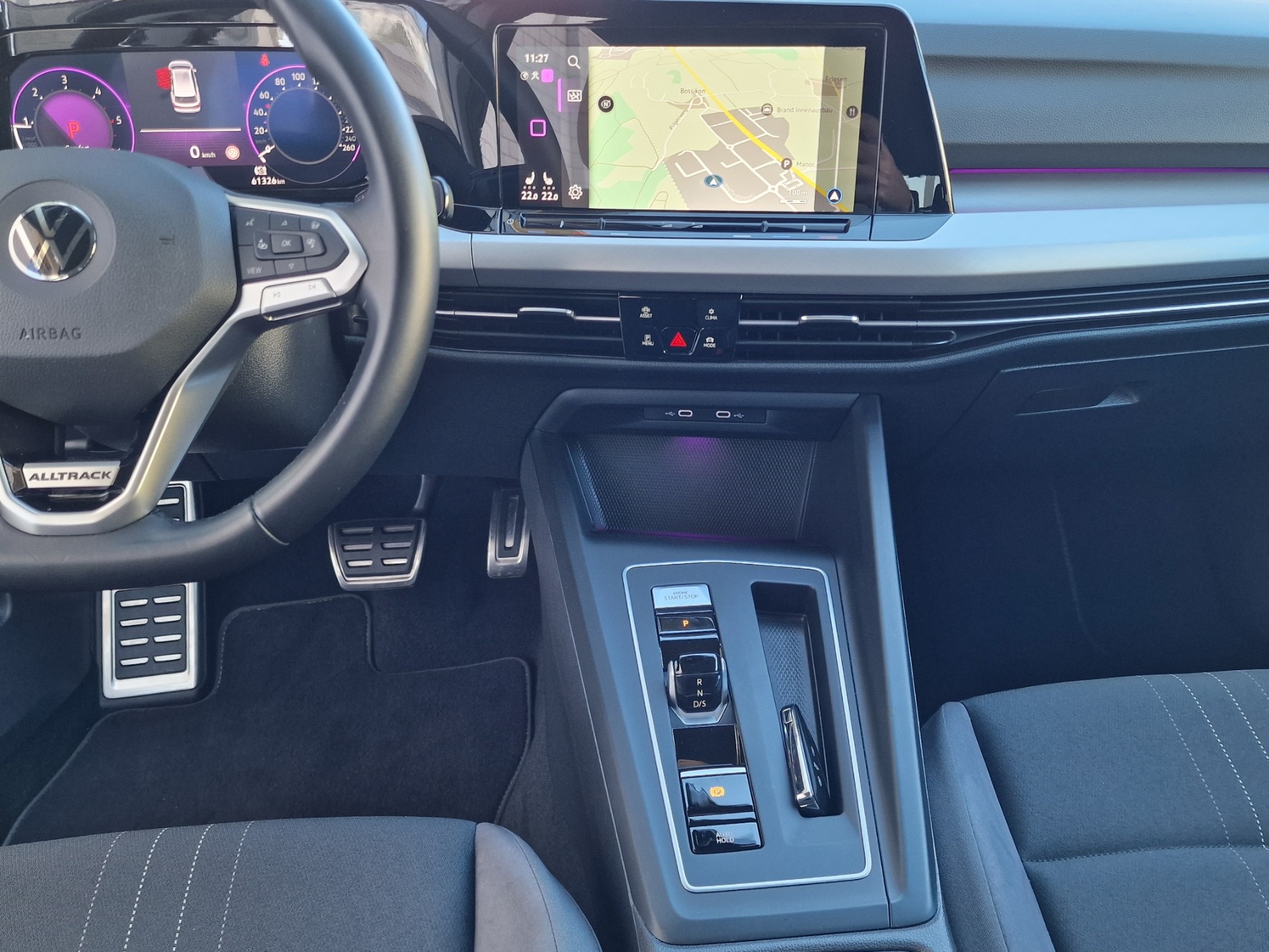 VW Golf 2.0 TDI Alltrack DSG 4Motion-image-10
