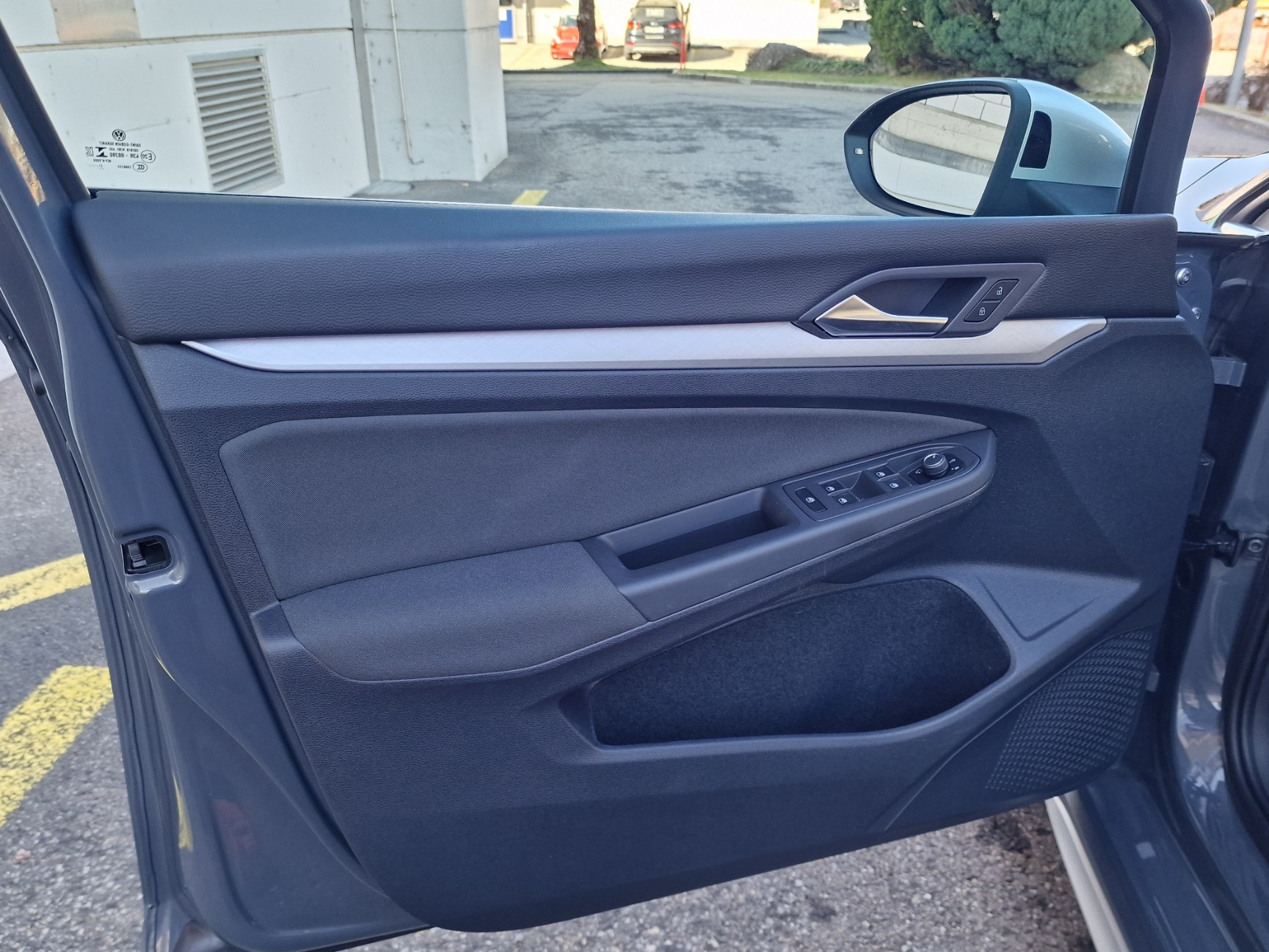 VW Golf 2.0 TDI Alltrack DSG 4Motion-image-6