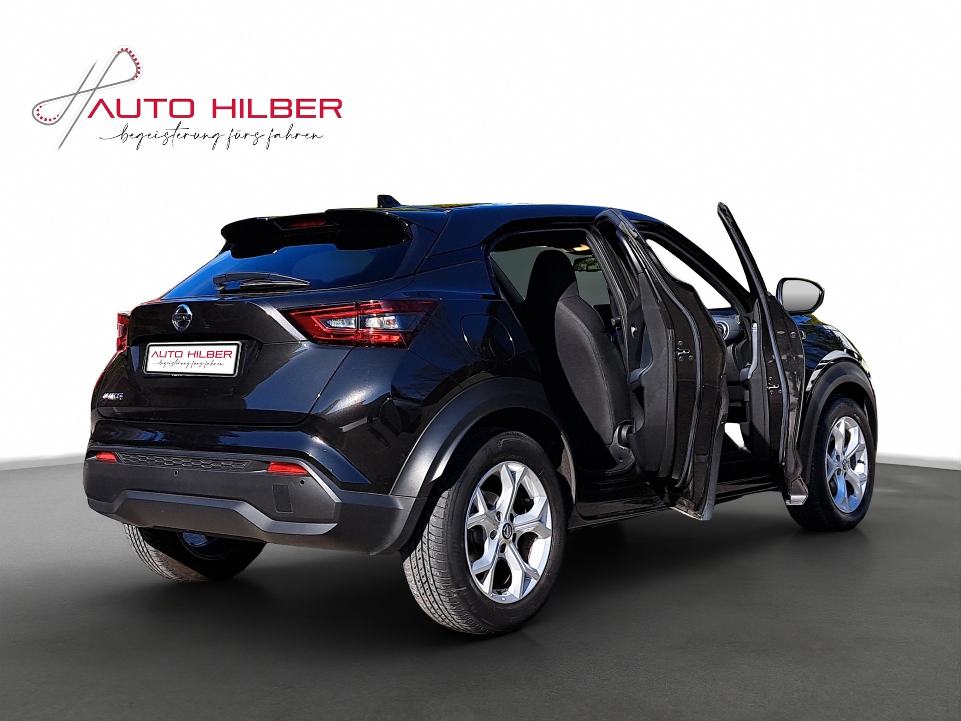 NISSAN Juke 1.0 DIG-T N-Connecta DCT-image-5