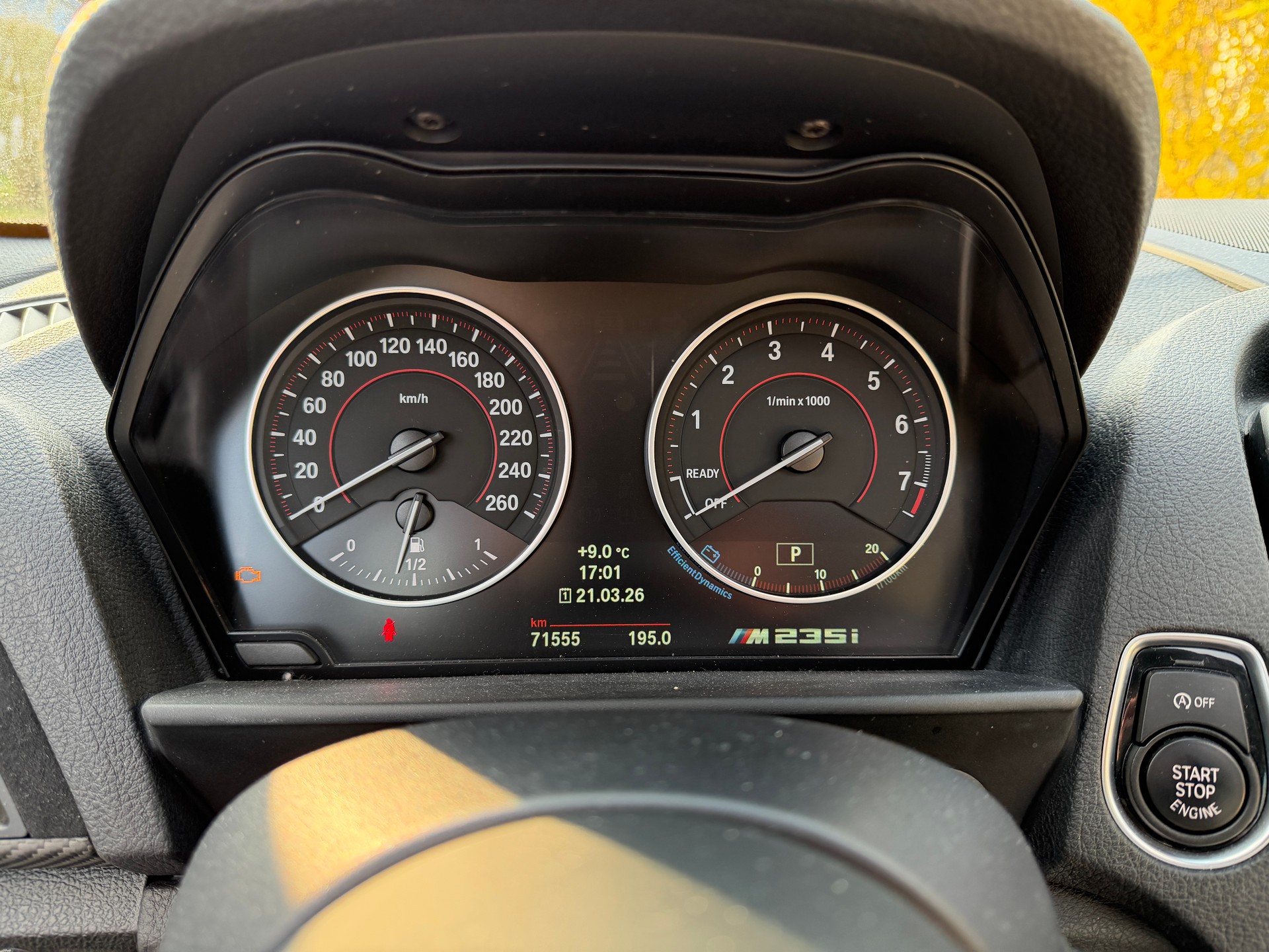 BMW M235i xDrive Steptronic-image-12