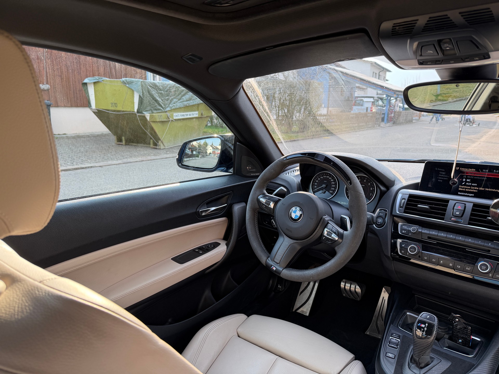 BMW M235i xDrive Steptronic-image-9