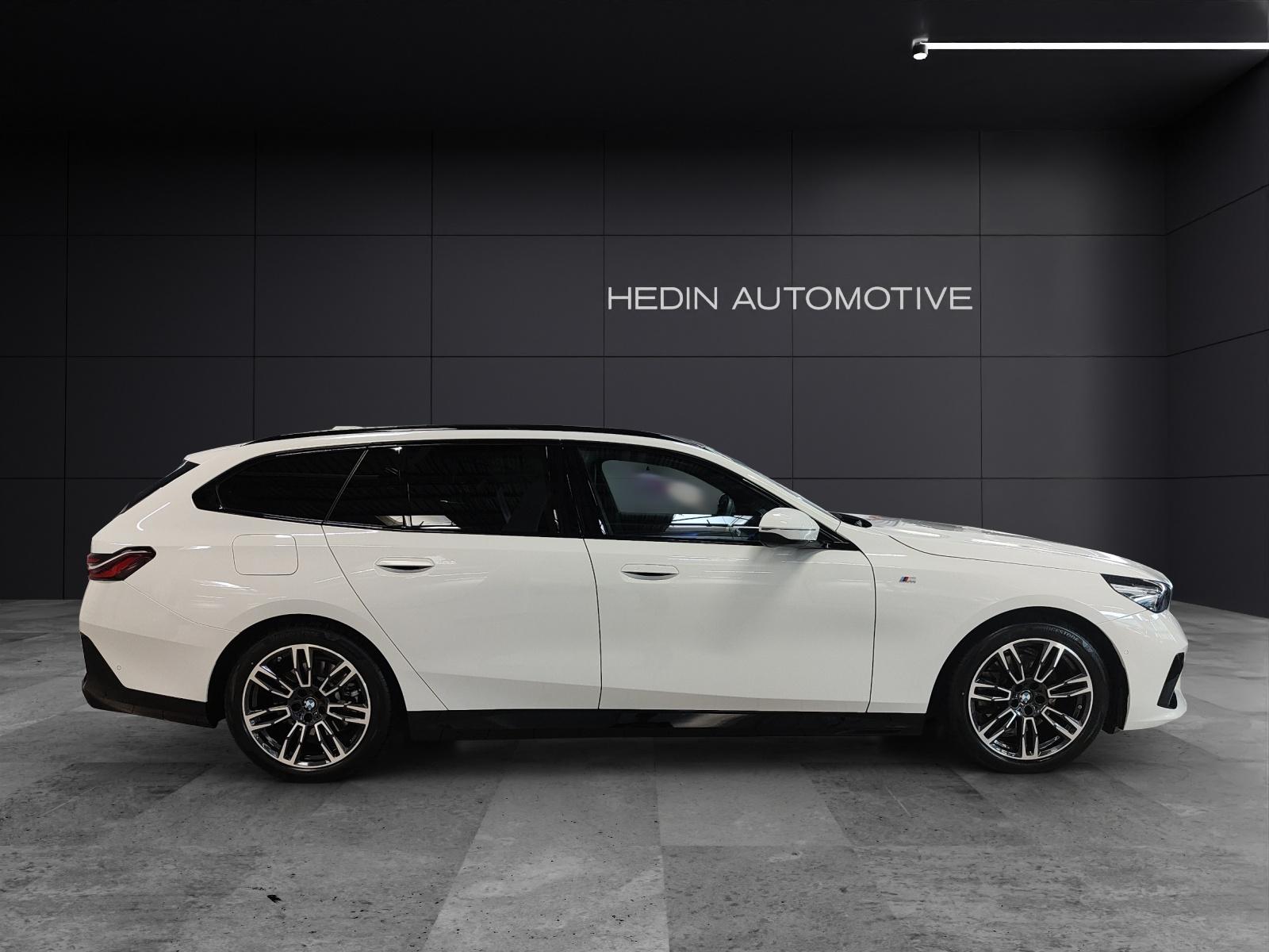 BMW 520d xDrive Touring-image-5