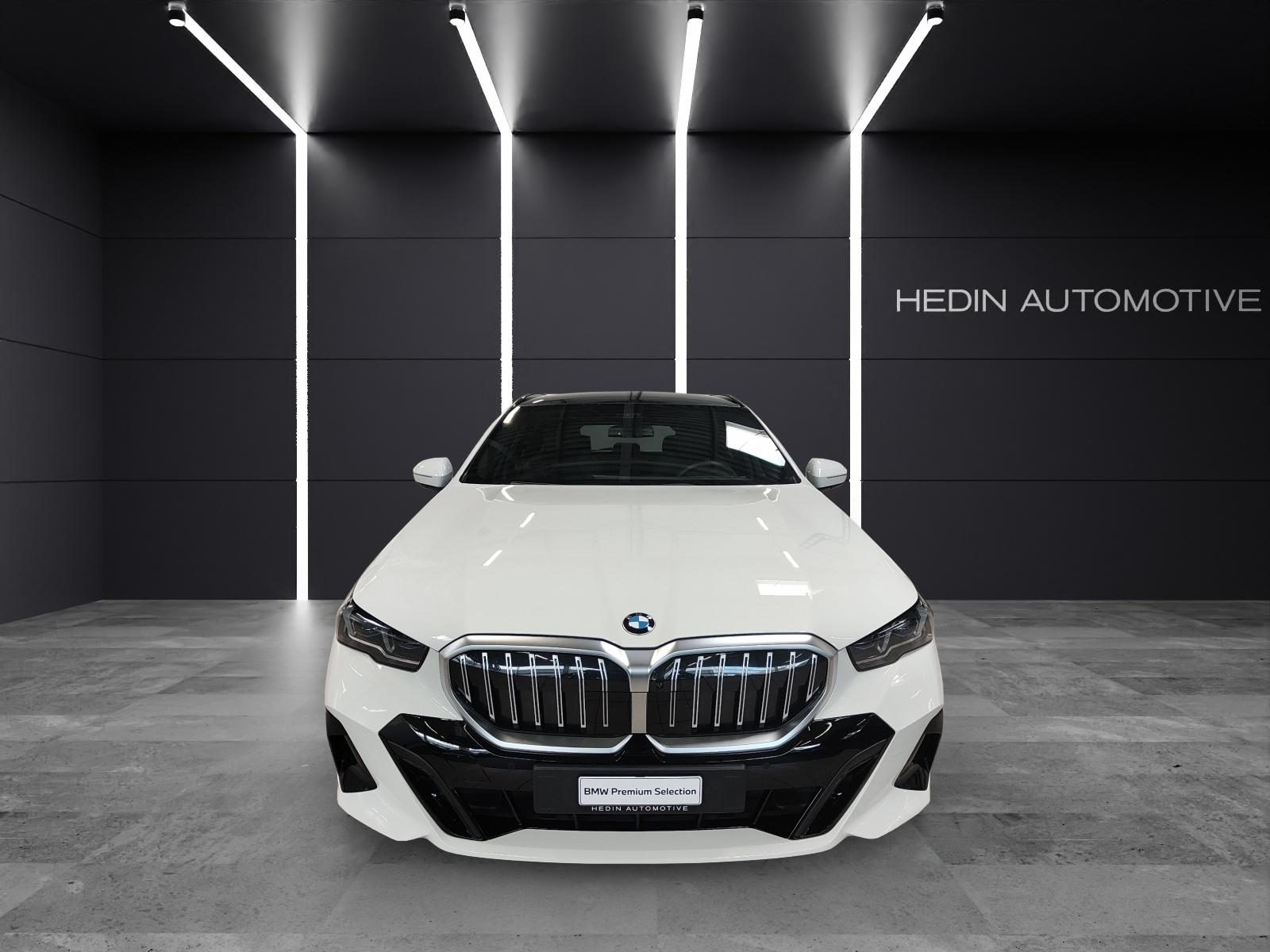 BMW 520d xDrive Touring-image-9