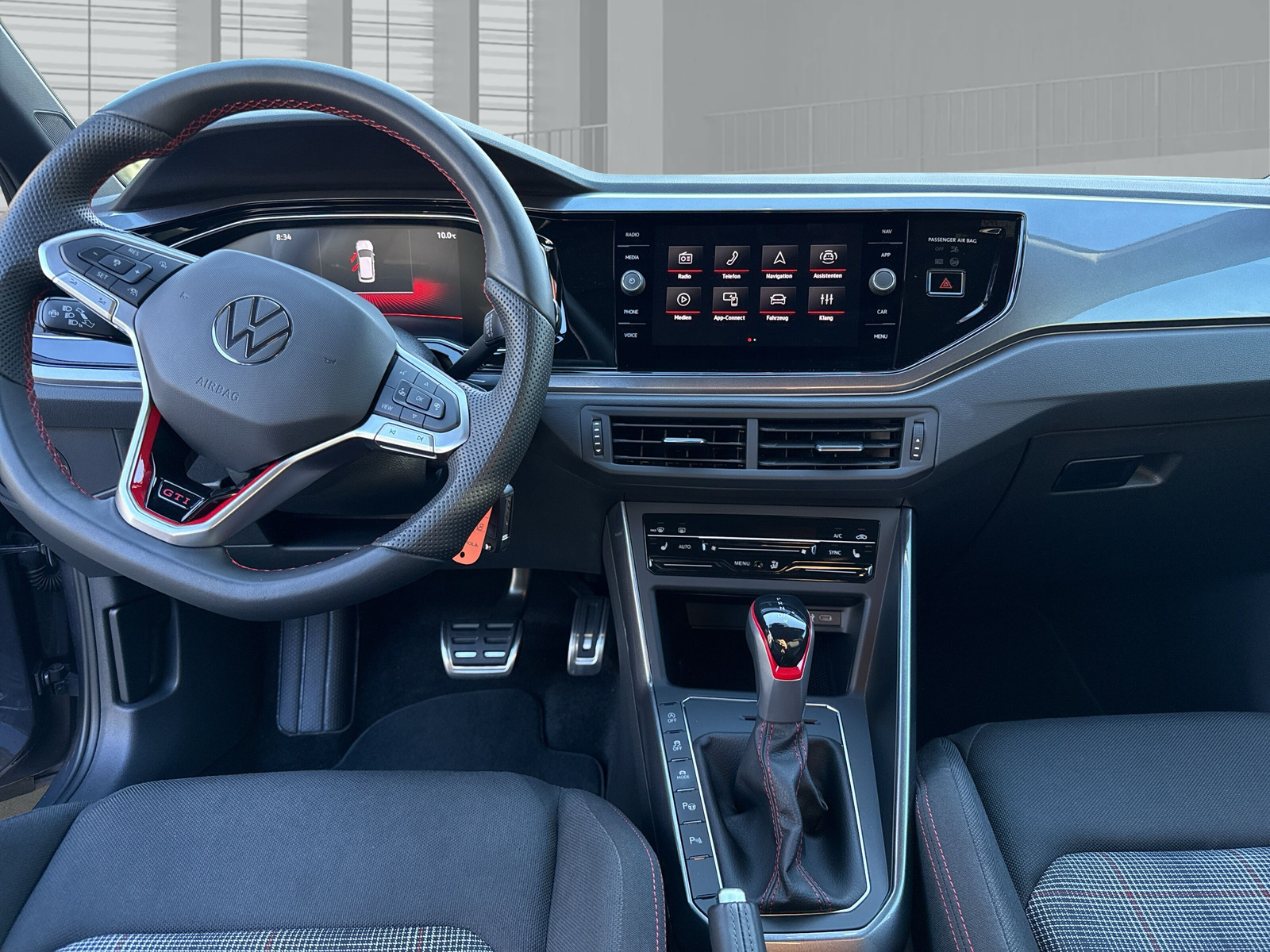 VW Polo 2.0 TSI GTI DSG-image-9