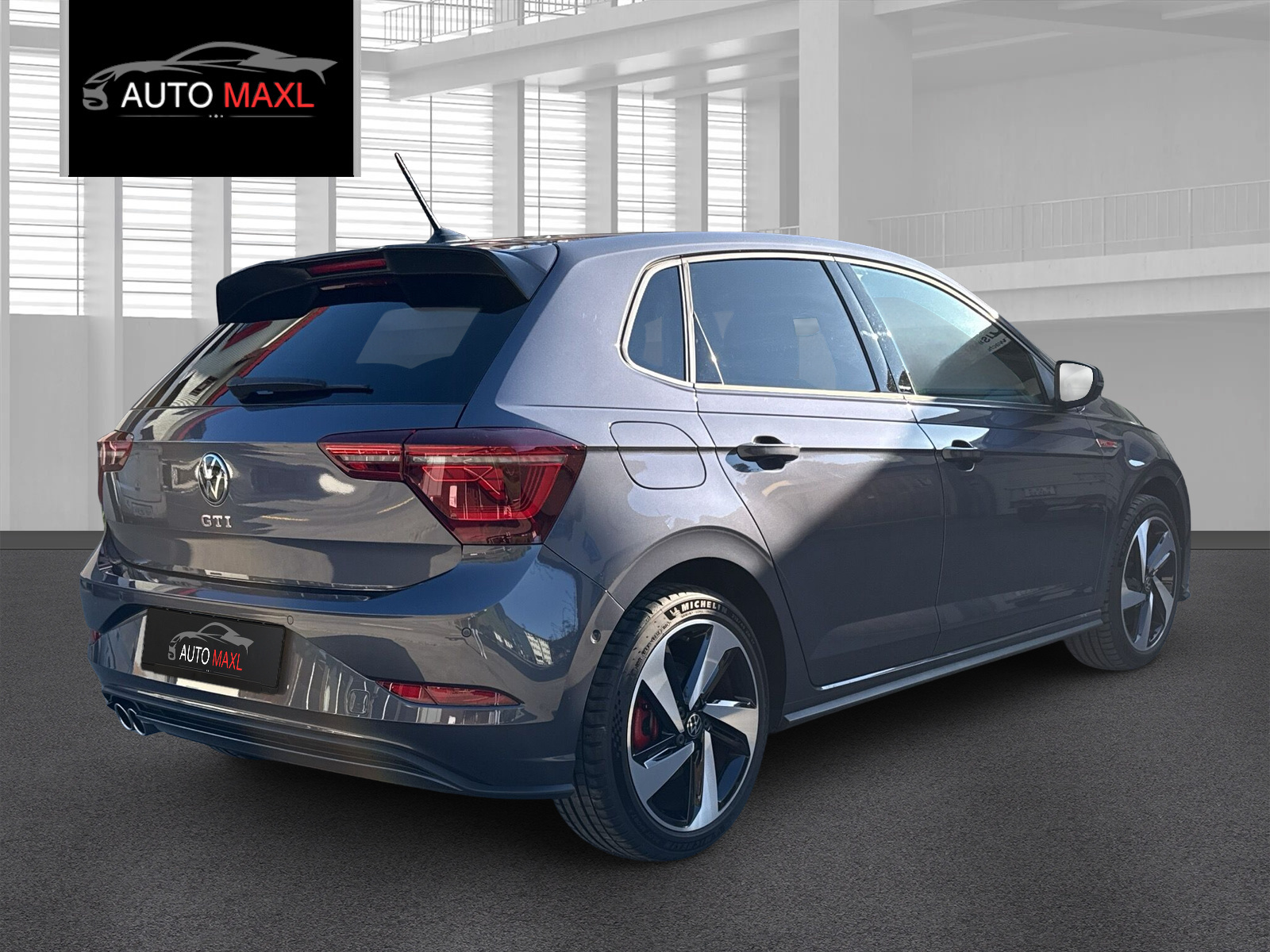 VW Polo 2.0 TSI GTI DSG-showroom-element-3