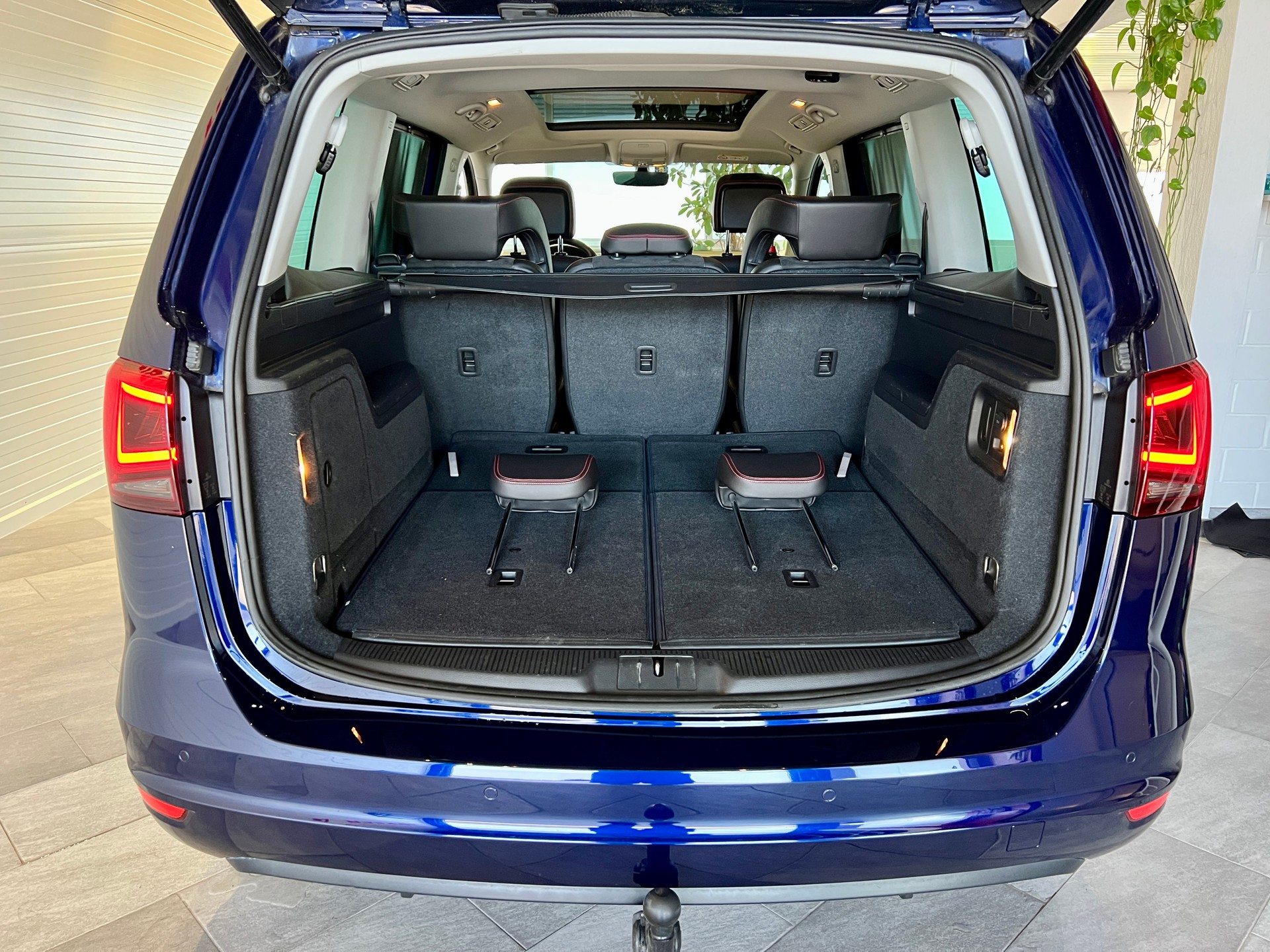 SEAT Alhambra 2.0 TSI FR Line DSG-image-19