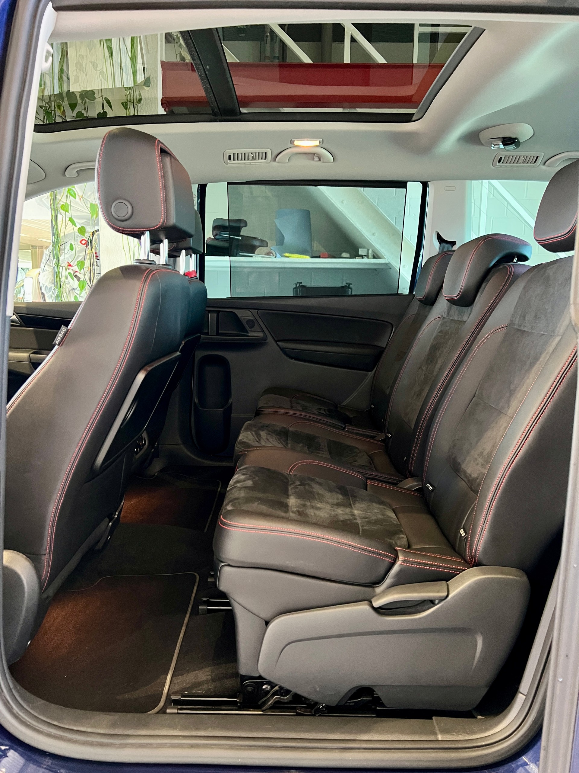 SEAT Alhambra 2.0 TSI FR Line DSG-image-12