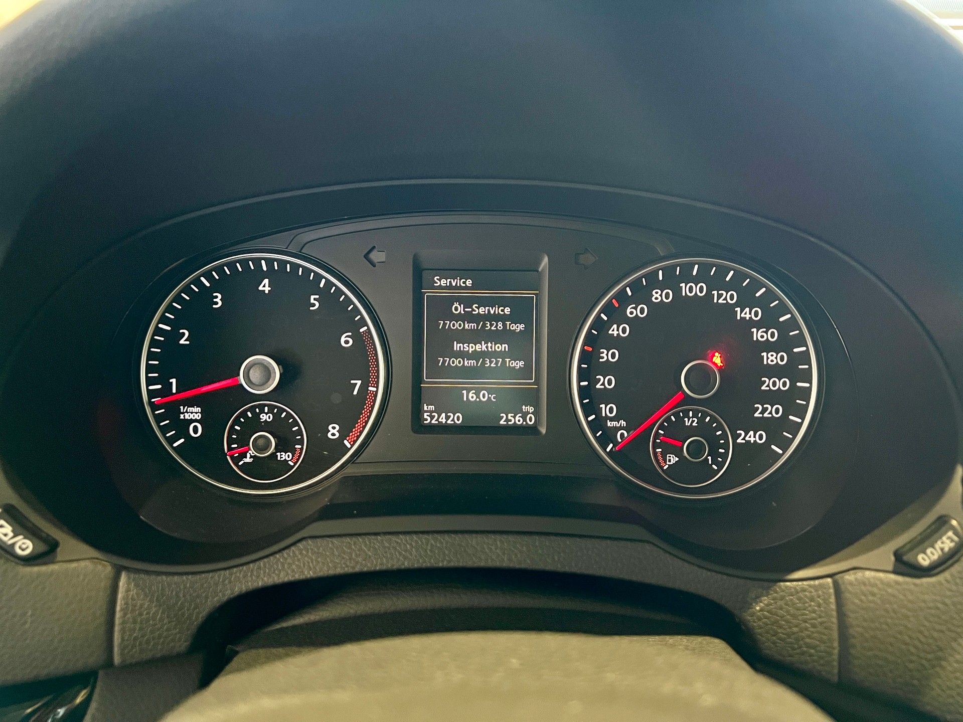 SEAT Alhambra 2.0 TSI FR Line DSG-image-26