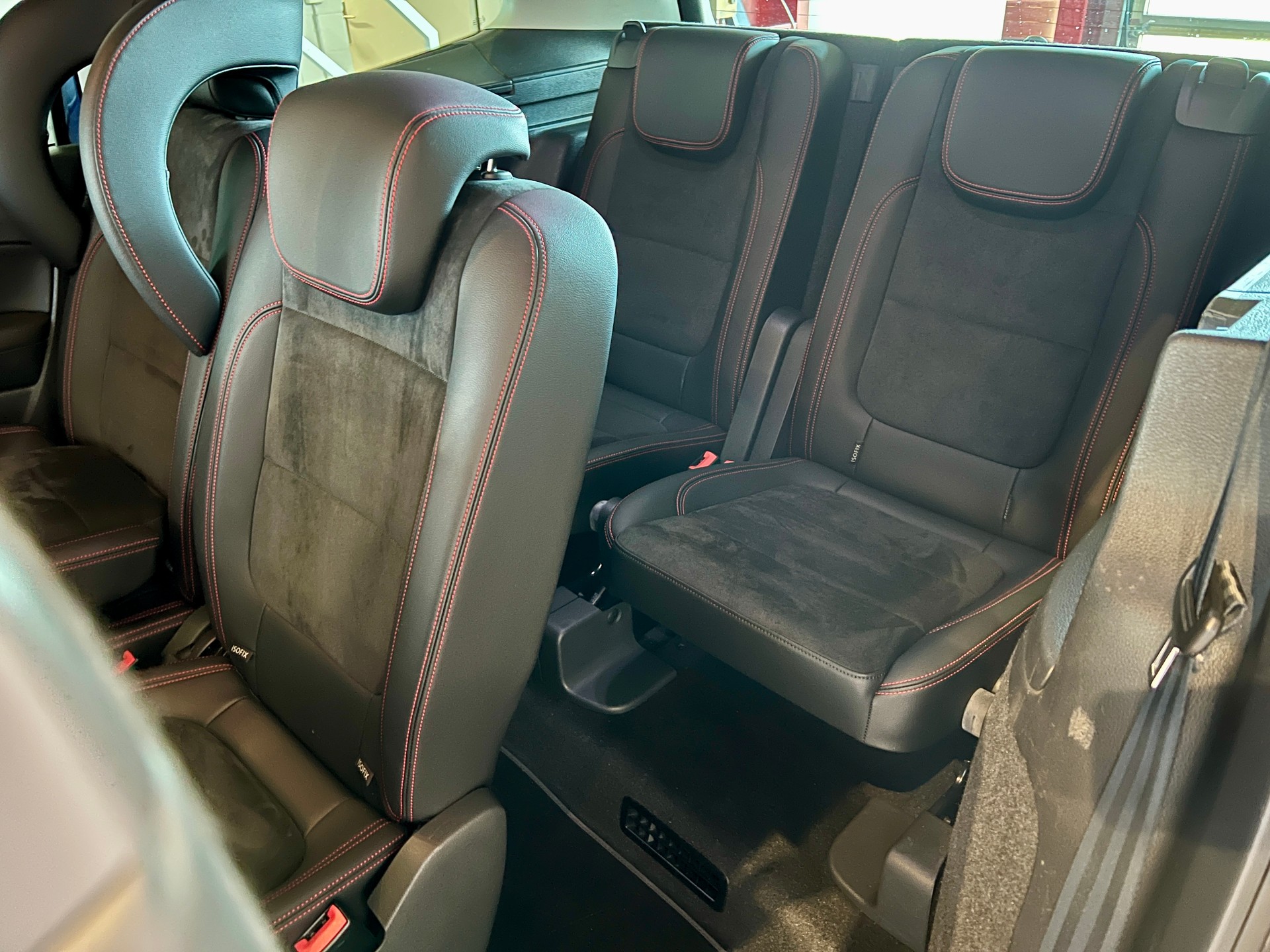 SEAT Alhambra 2.0 TSI FR Line DSG-image-22