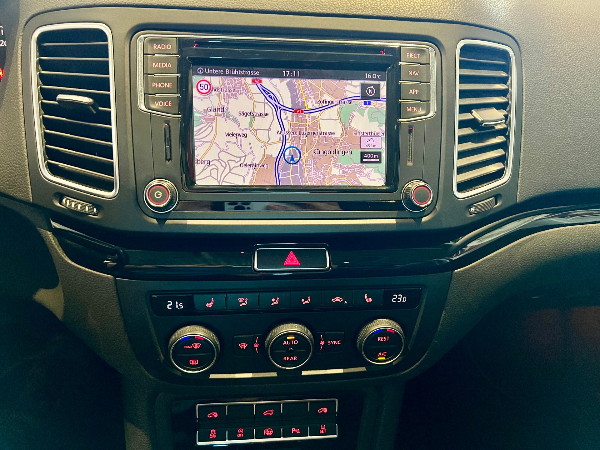 SEAT Alhambra 2.0 TSI FR Line DSG-image-29