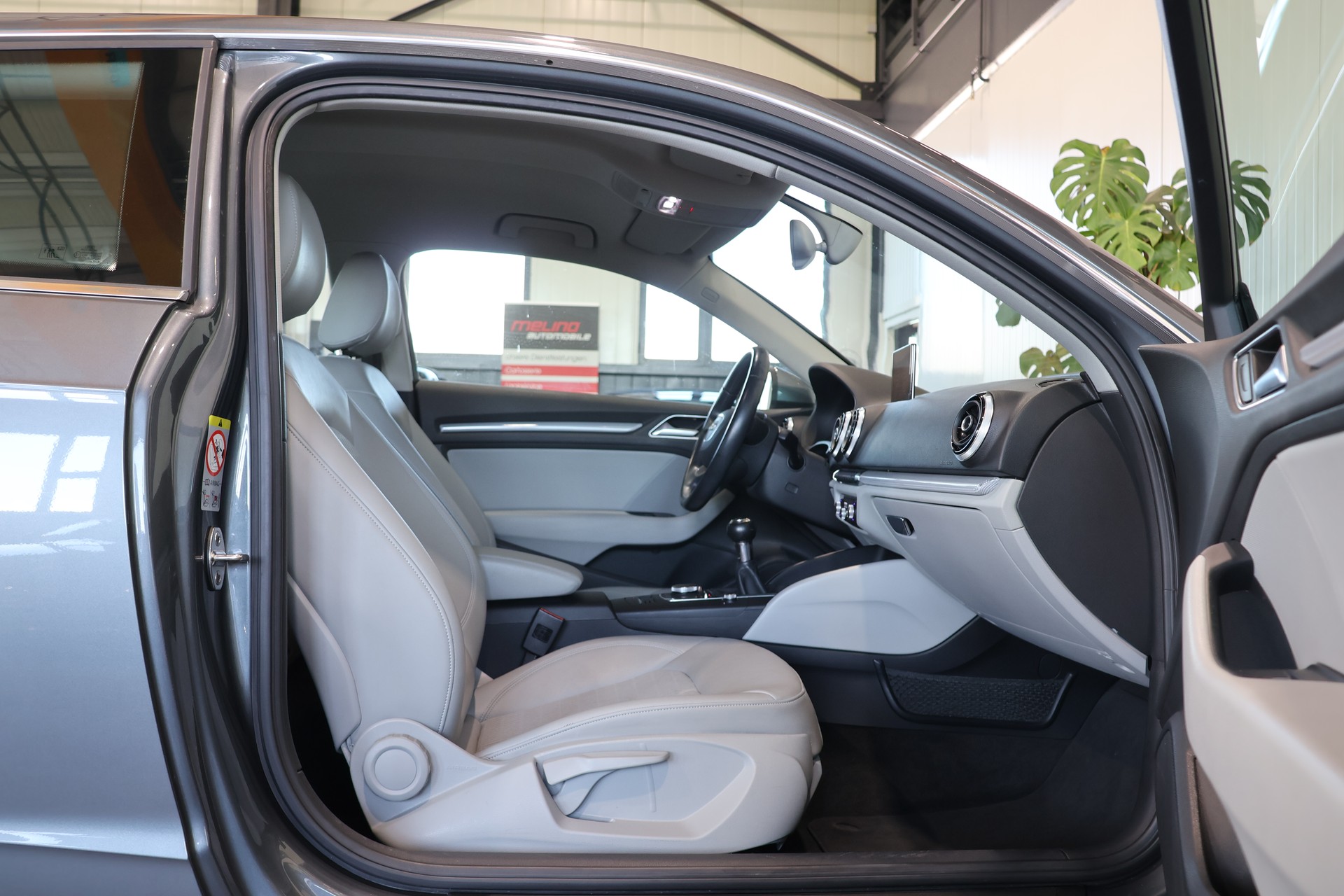AUDI A3 1.4 TFSI Ambiente-image-13