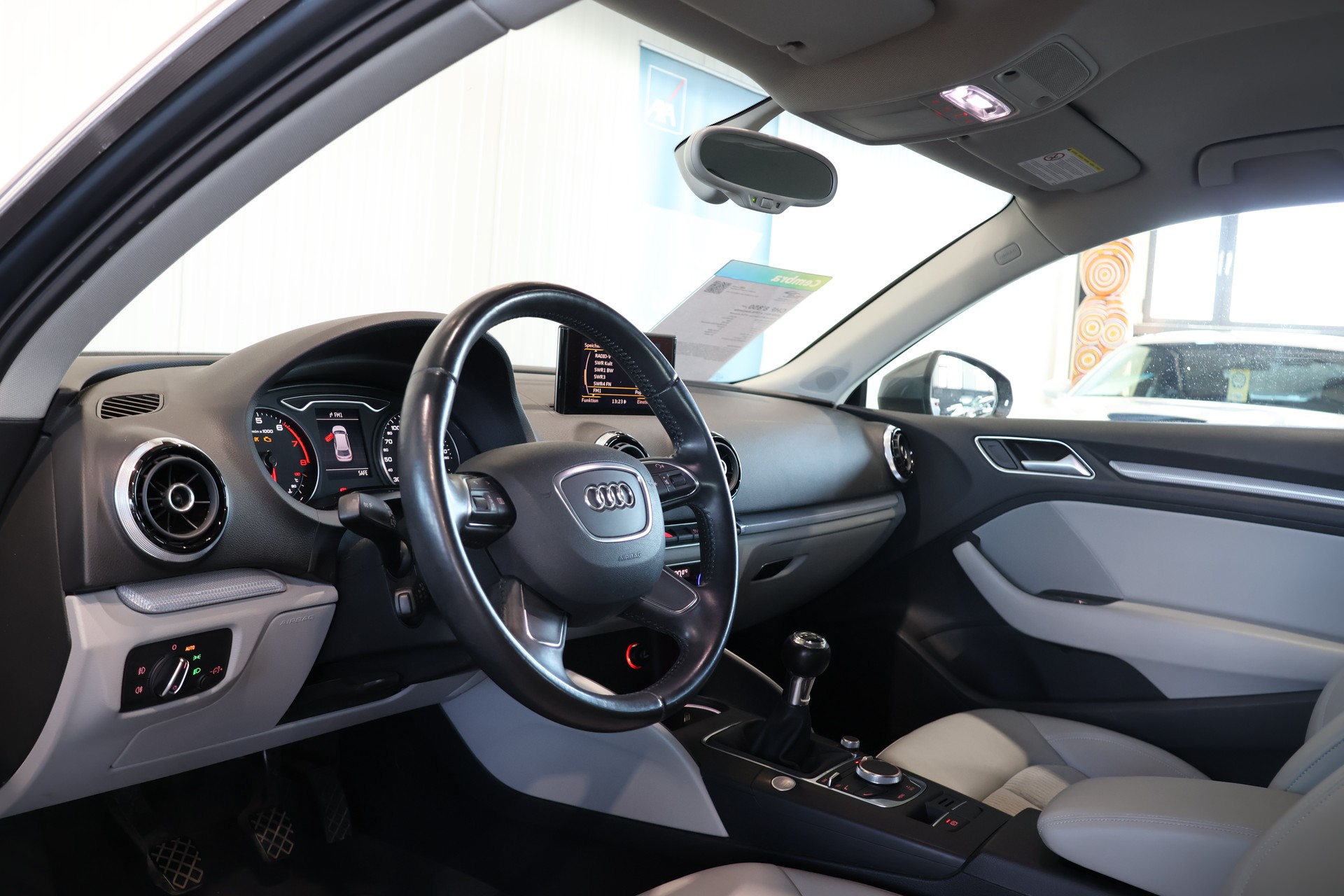 AUDI A3 1.4 TFSI Ambiente-image-11