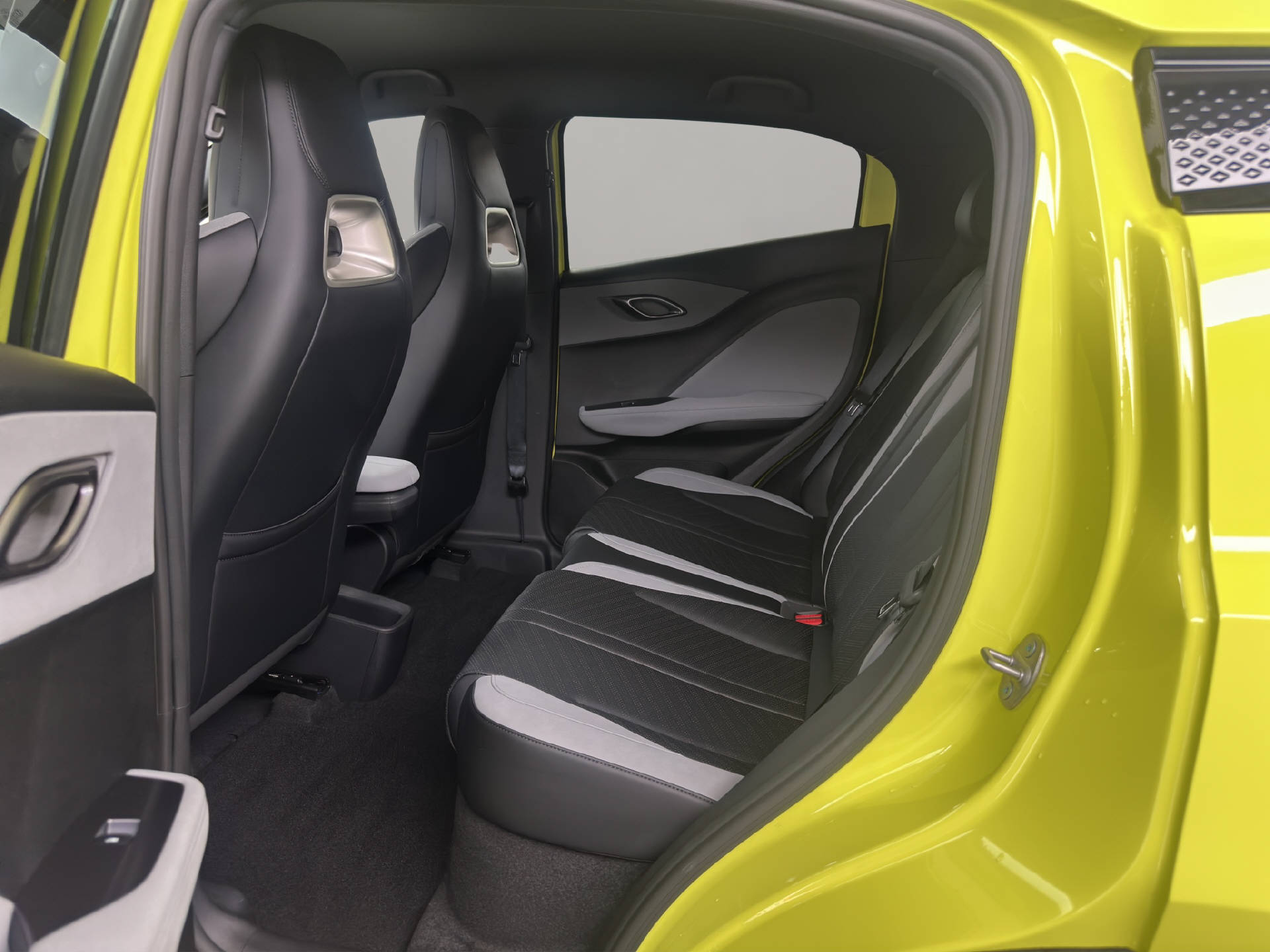 BYD Dolphin Surf Comfort 156 PS-image-9