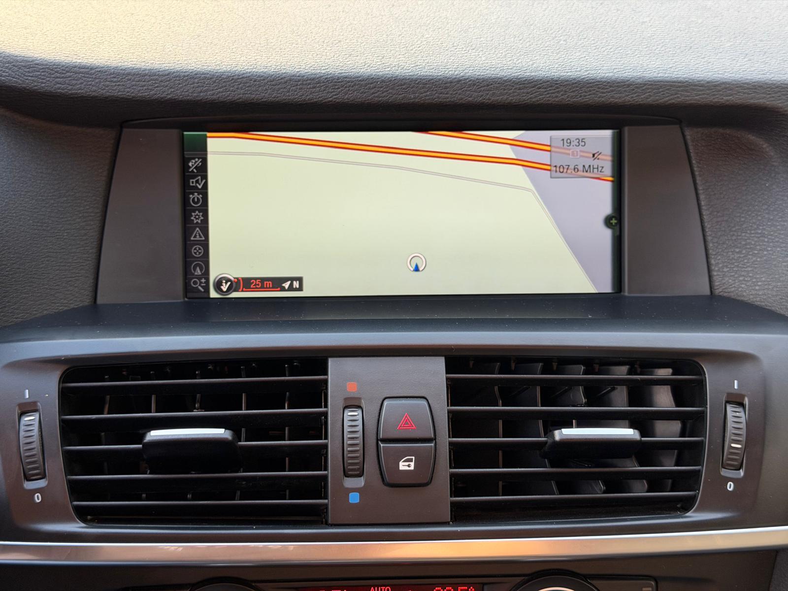 BMW X3 20d xDrive-image-19