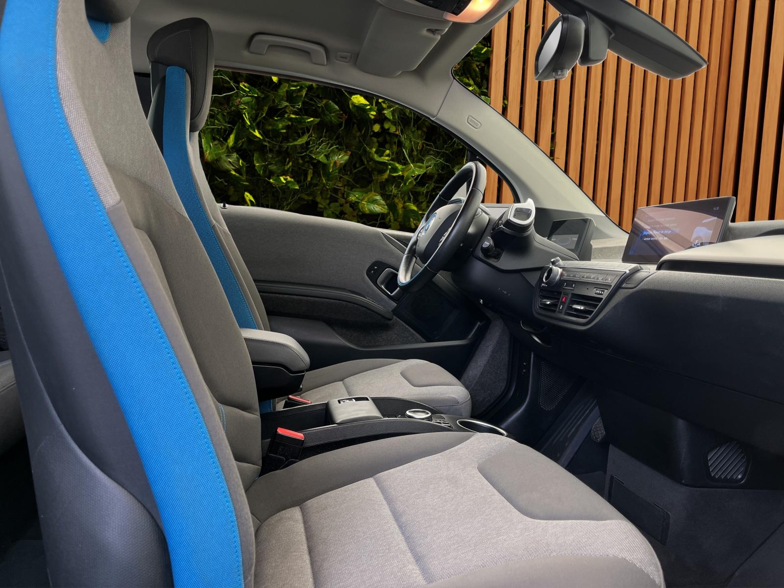 BMW i3s (120Ah) (CH)-image-10