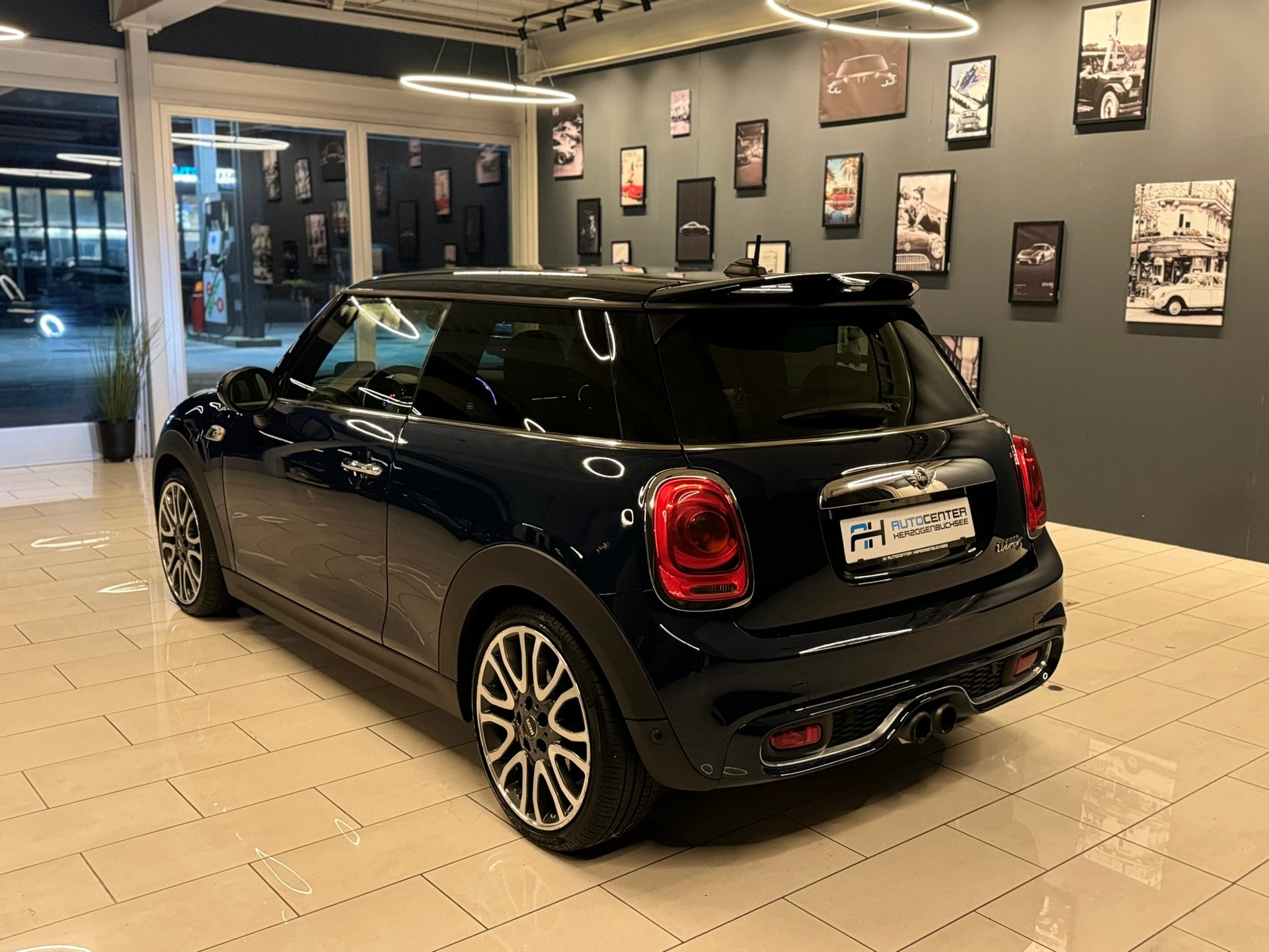 MINI Cooper S-image-4