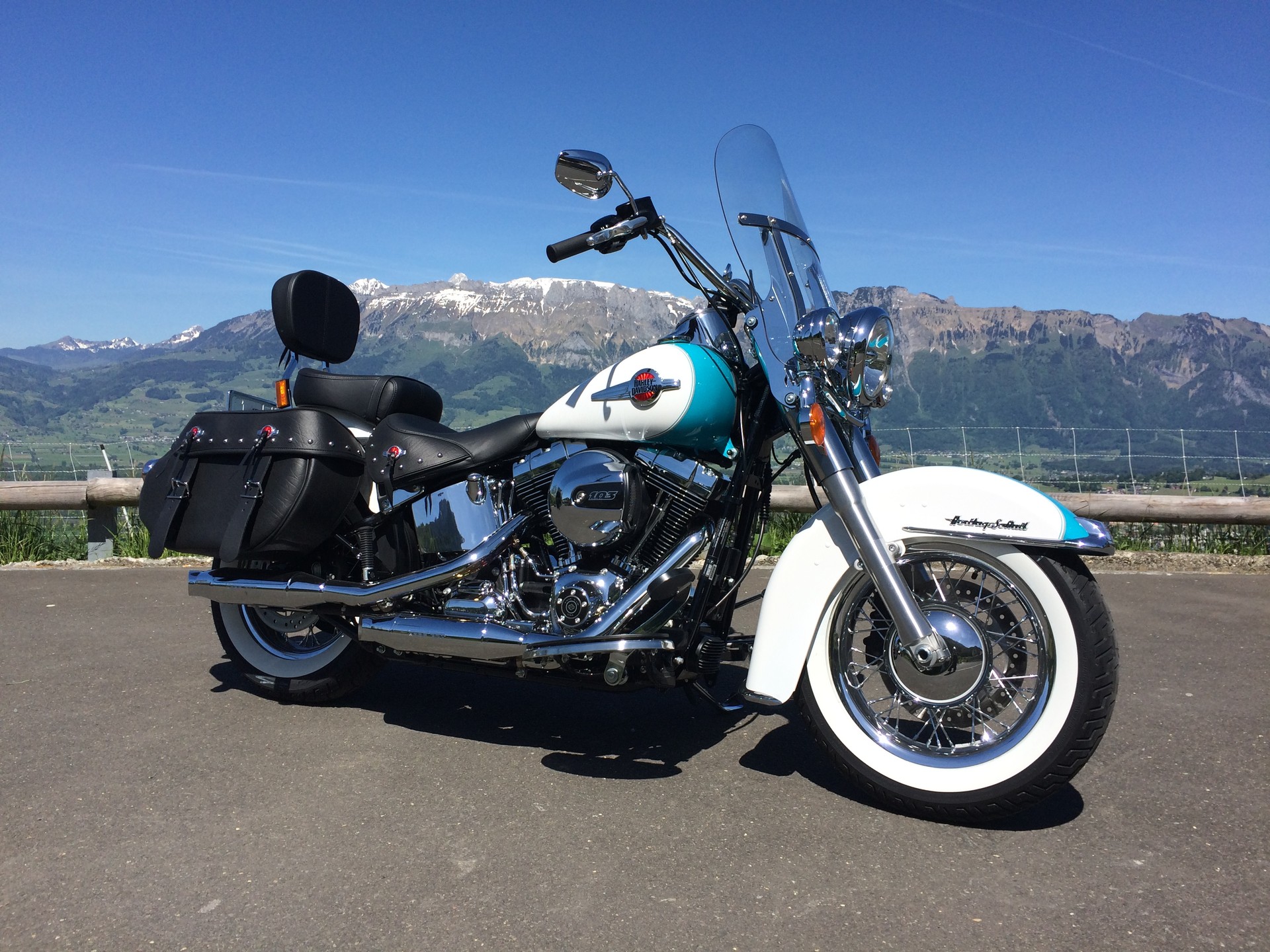 HARLEY-DAVIDSON FLSTC Softail Heritage Classic ABS-image-0