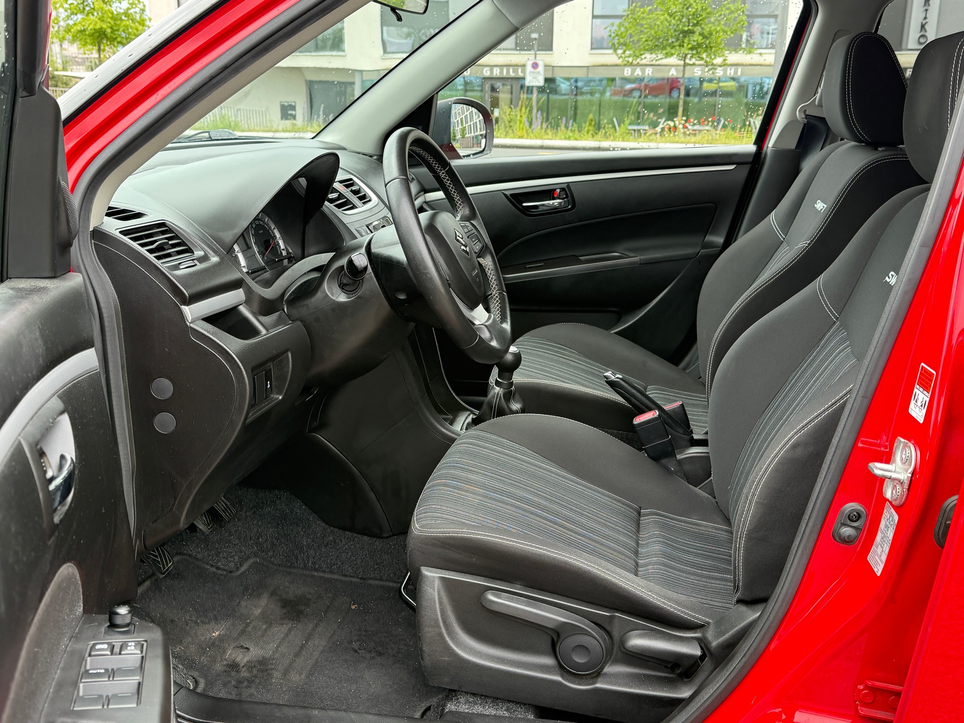 SUZUKI Swift 1.2i 16V Sergio Cellano Special Edition - Nouvelle Expertise - NEU MFK : 12-05-2026-image-19