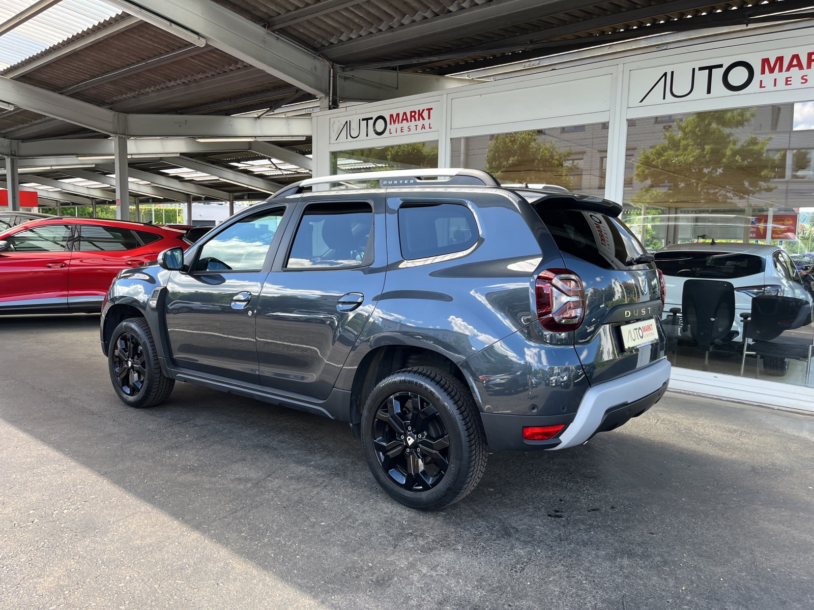 DACIA Duster TCe 150 Prestige EDC 4x2-showroom-element-2