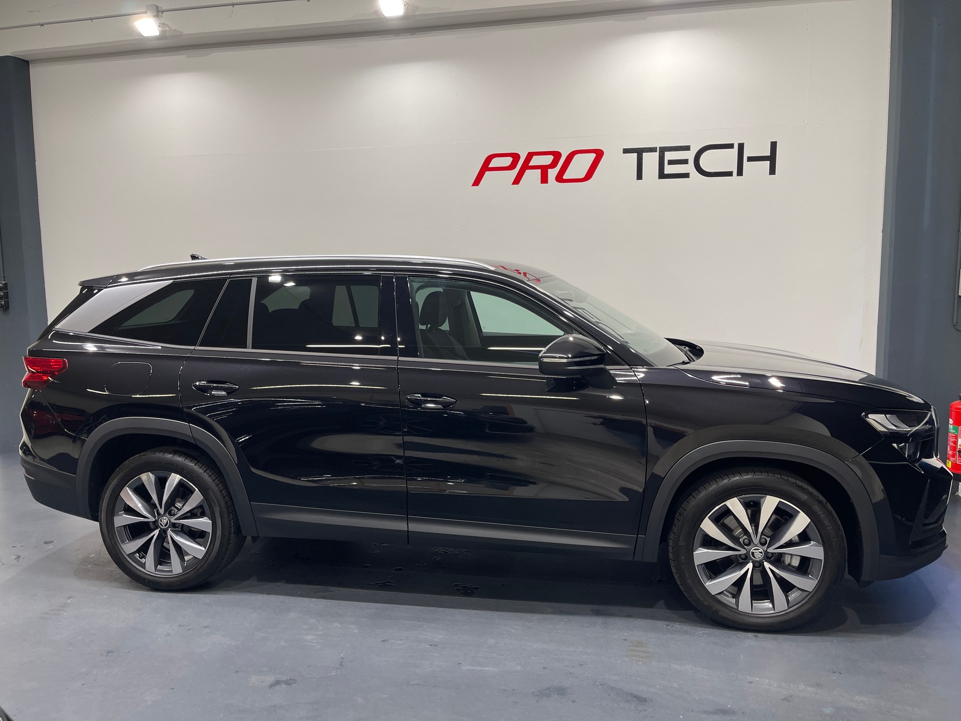 SKODA Kodiaq 1.5 TSI mHEV Selection *7PLATZ*-showroom-element-1