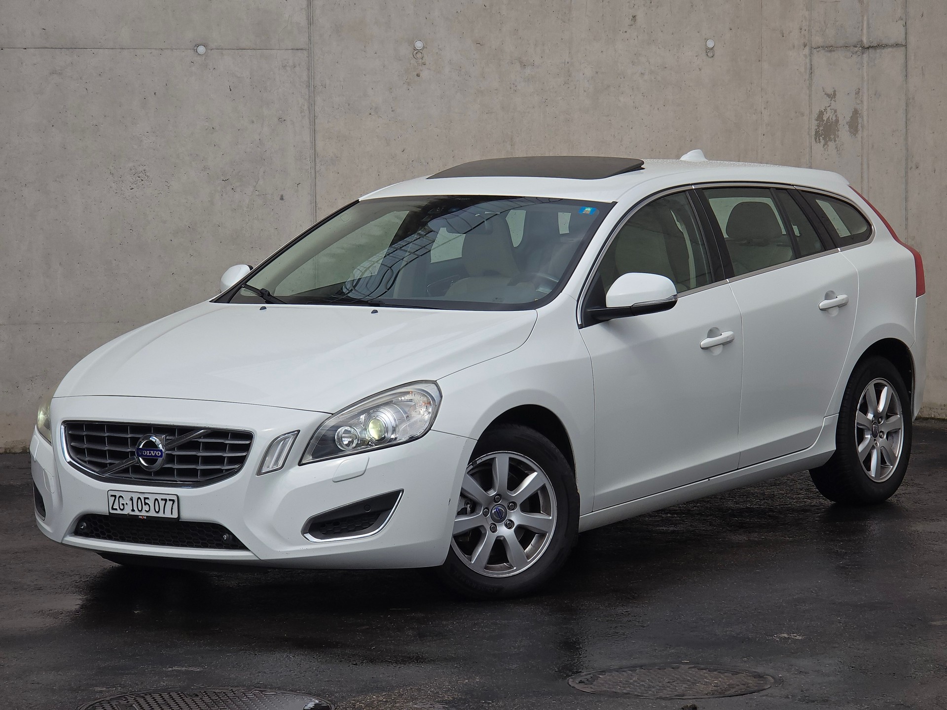 VOLVO V60 D3 Momentum