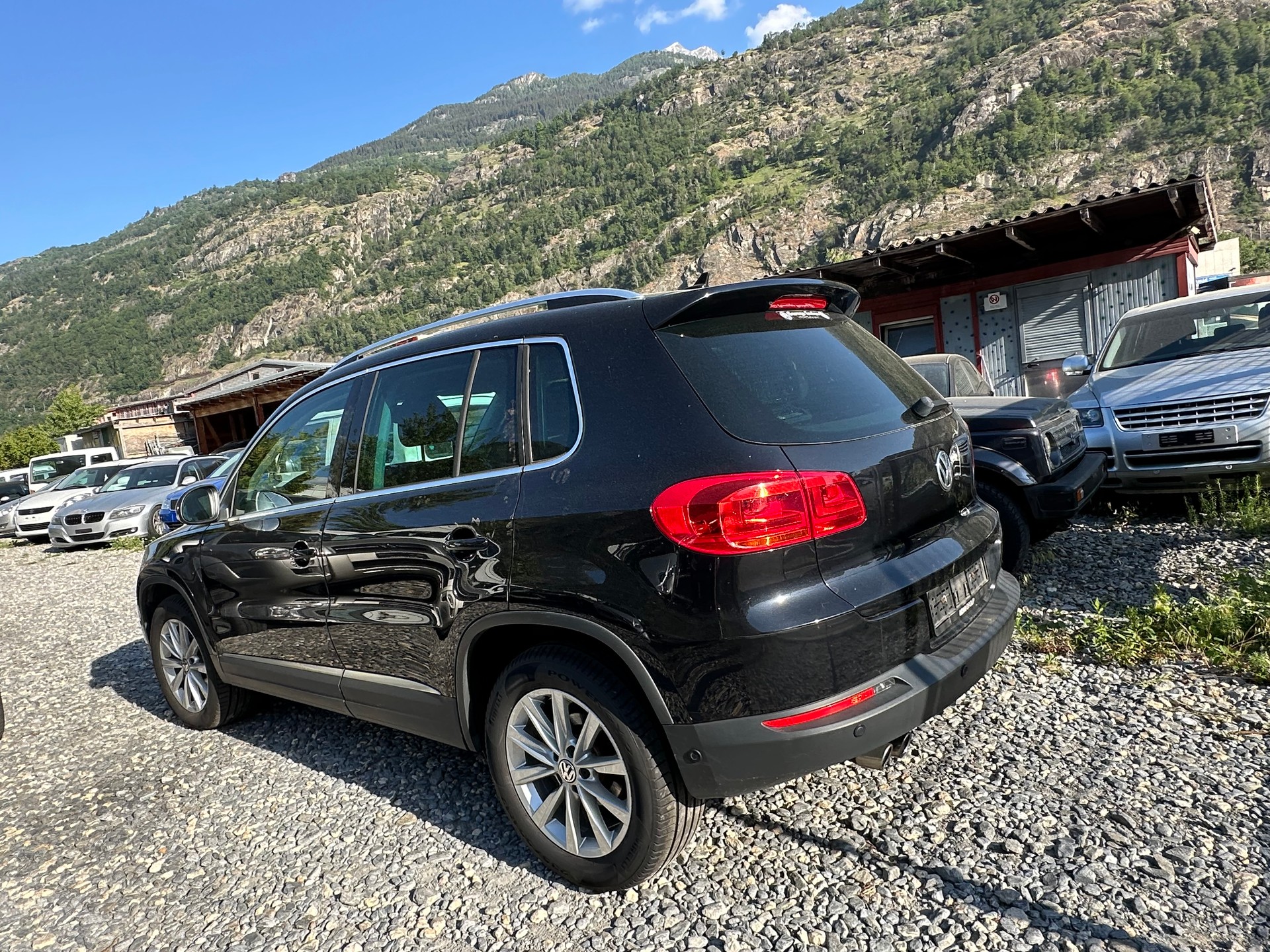 VW Tiguan 2.0 TDI BMT Salomon 4Motion DSG-image-10
