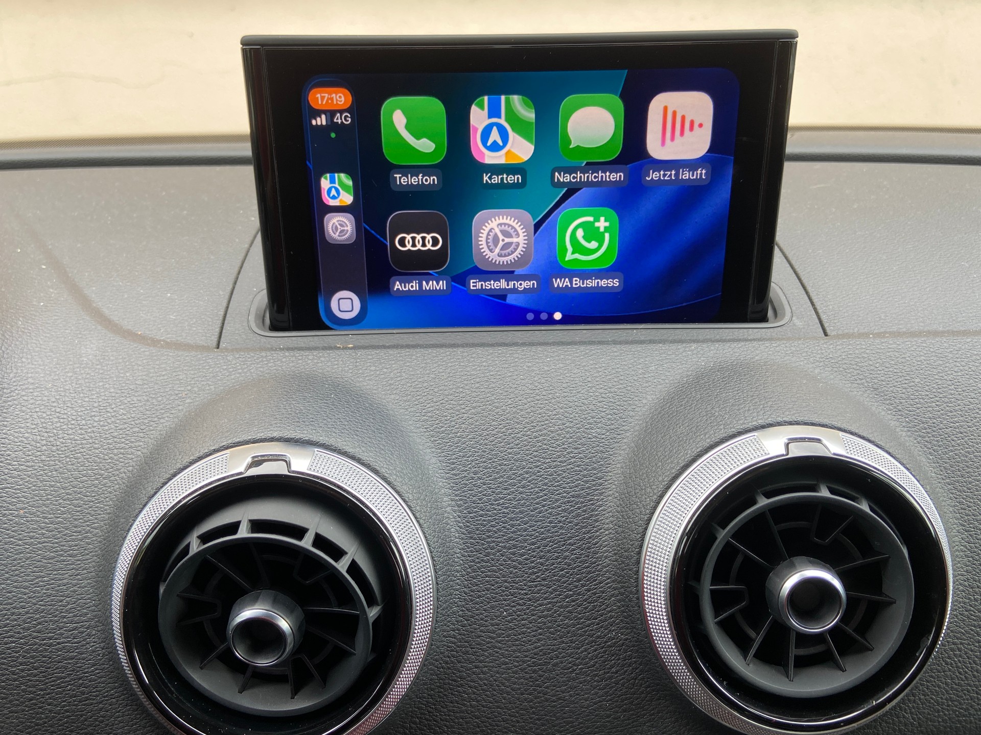 AUDI A3 Sportback 40 TFSI Sport quattro S-Line S-tronic-image-9