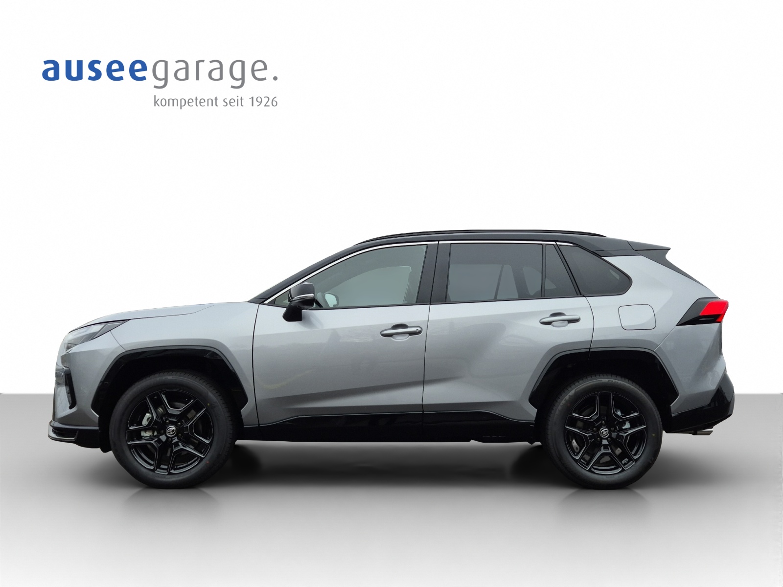 TOYOTA RAV4 2.5 Plug-In-Hybrid GR Sport-showroom-element-1