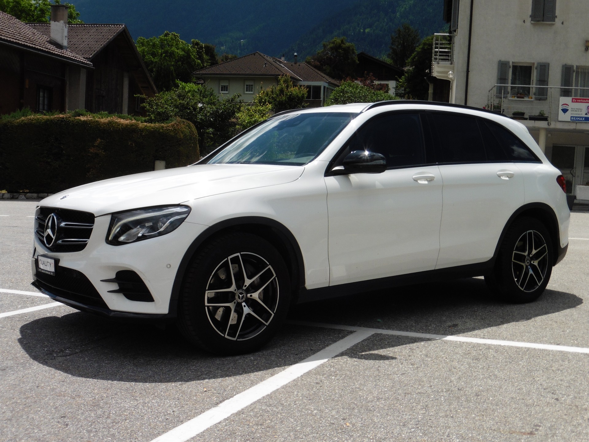 MERCEDES-BENZ GLC 250 d AMG Line 4Matic 9G-Tronic