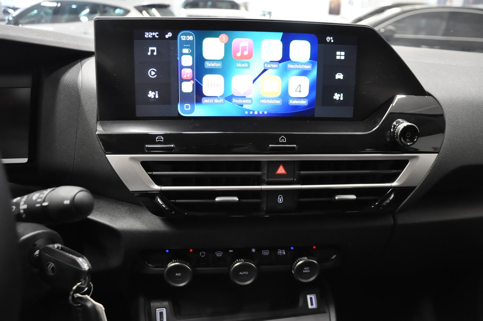 CITROEN C4 1.2 130 Plus EAT8-image-21