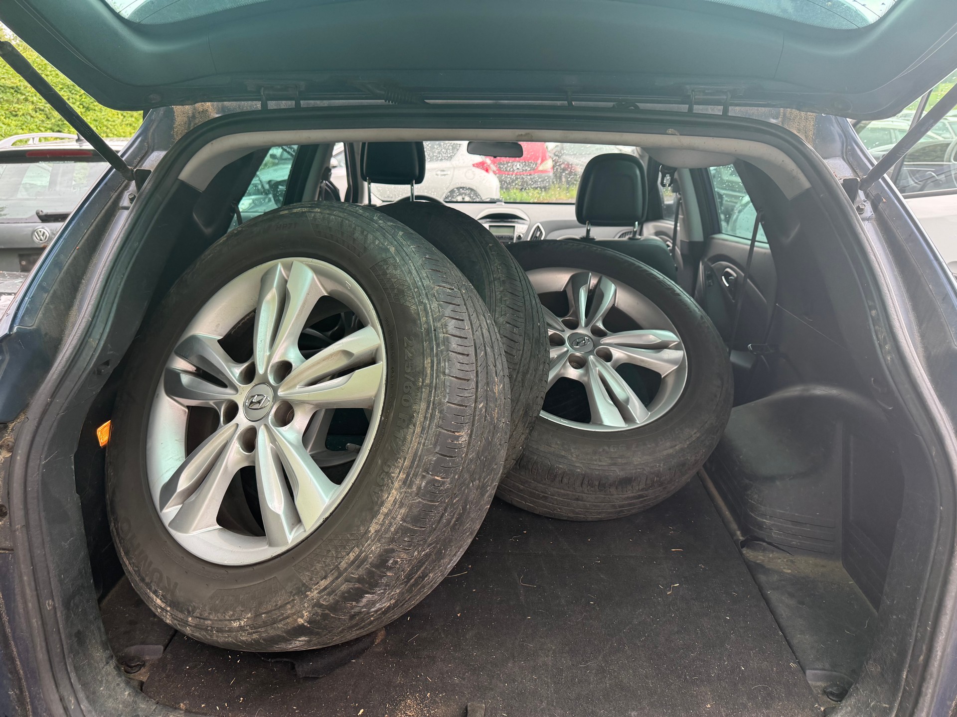 HYUNDAI iX 35 2.0 Premium 4WD-image-5