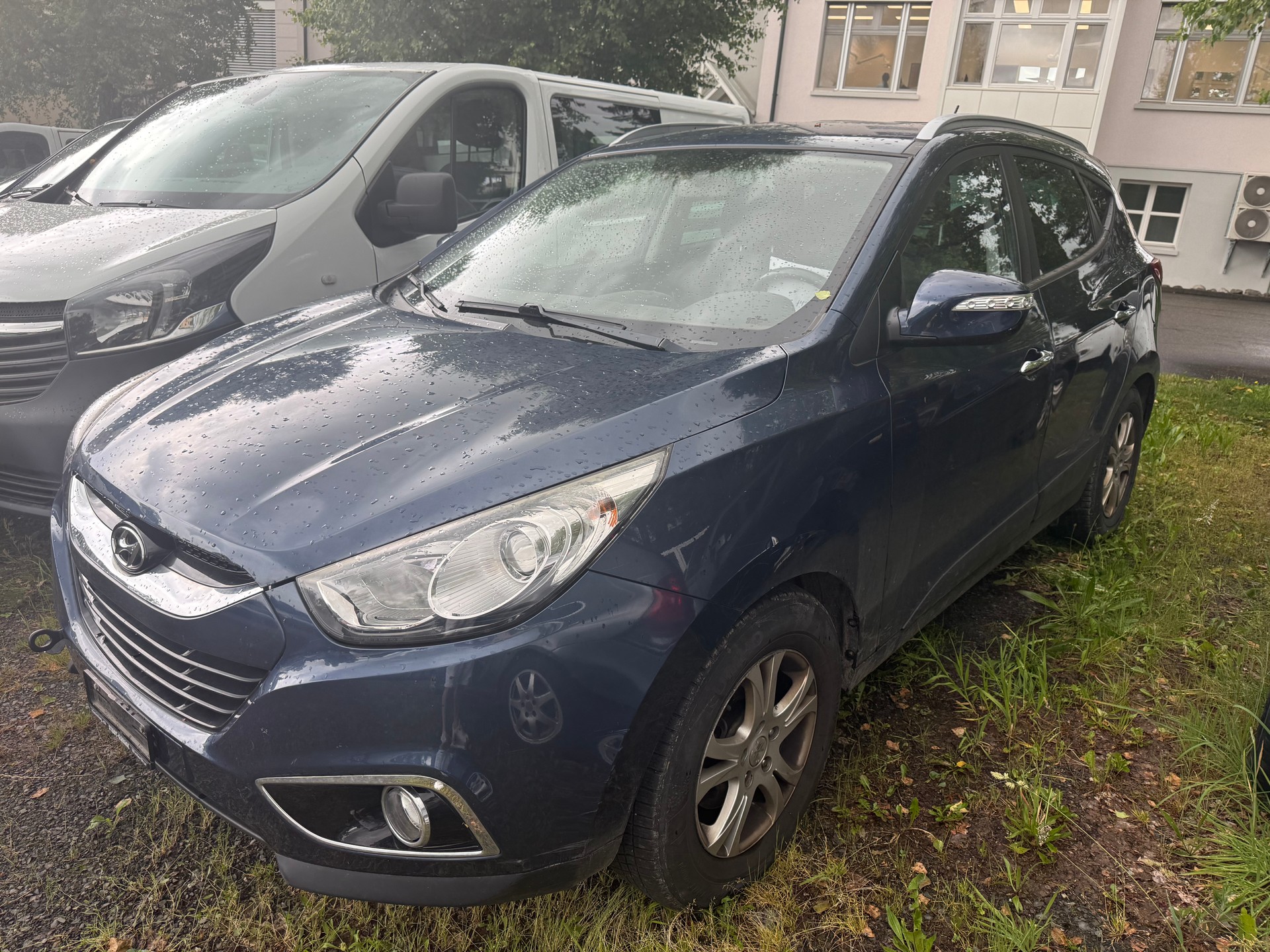 HYUNDAI iX 35 2.0 Premium 4WD-image-1