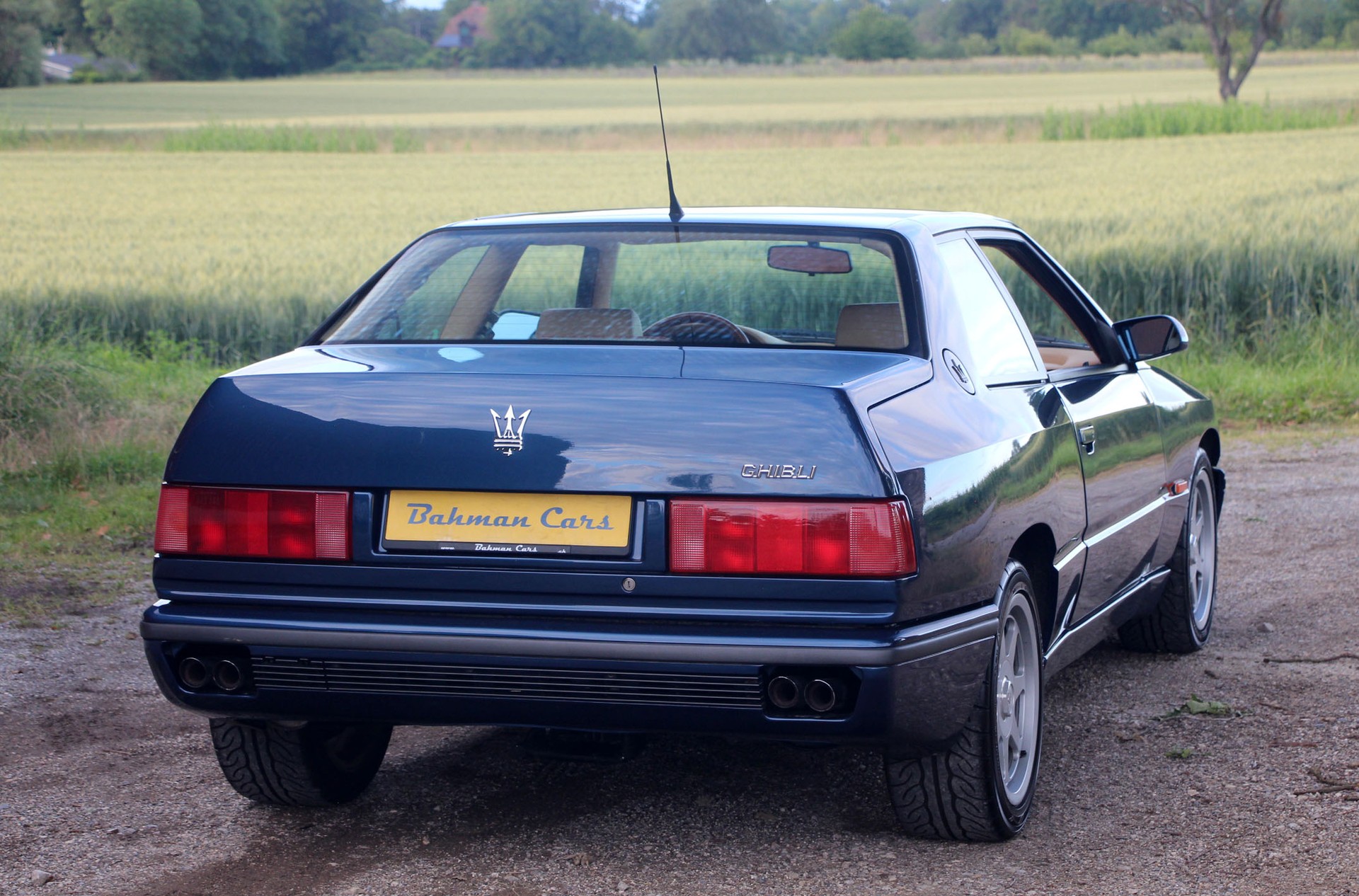 MASERATI Ghibli 2.8-showroom-element-3