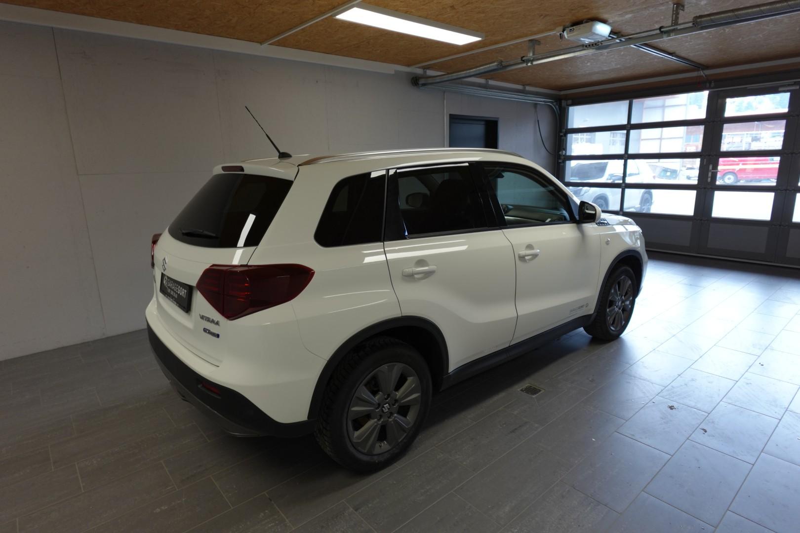 SUZUKI Vitara 1.4B T Compact+ Hybrid 4x4-image-8
