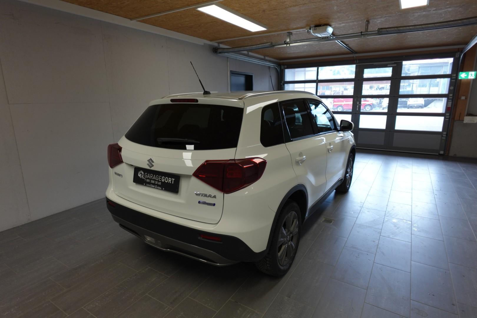 SUZUKI Vitara 1.4B T Compact+ Hybrid 4x4-image-9